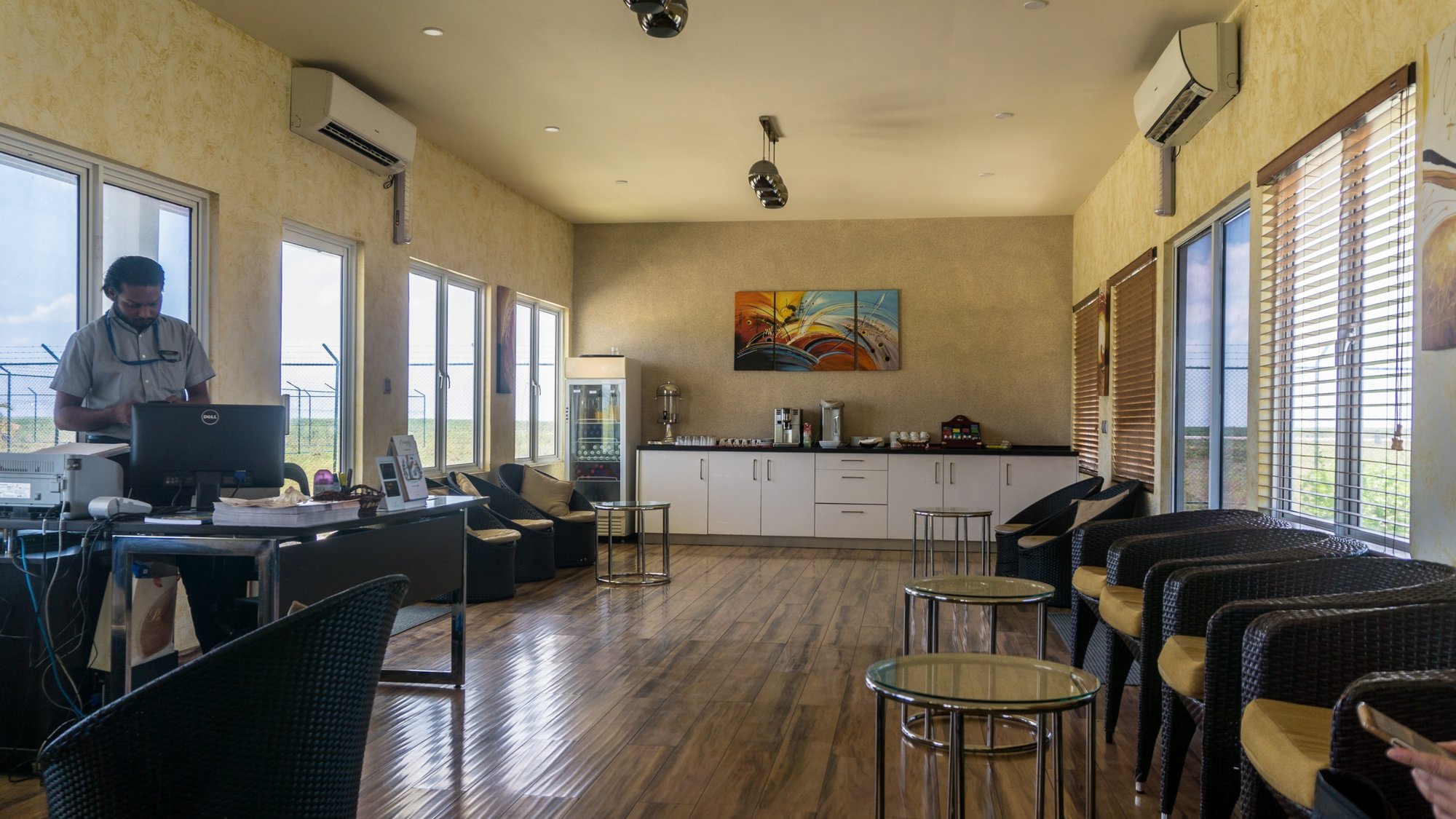 #4 of 5 images of Kashimaa Lounge