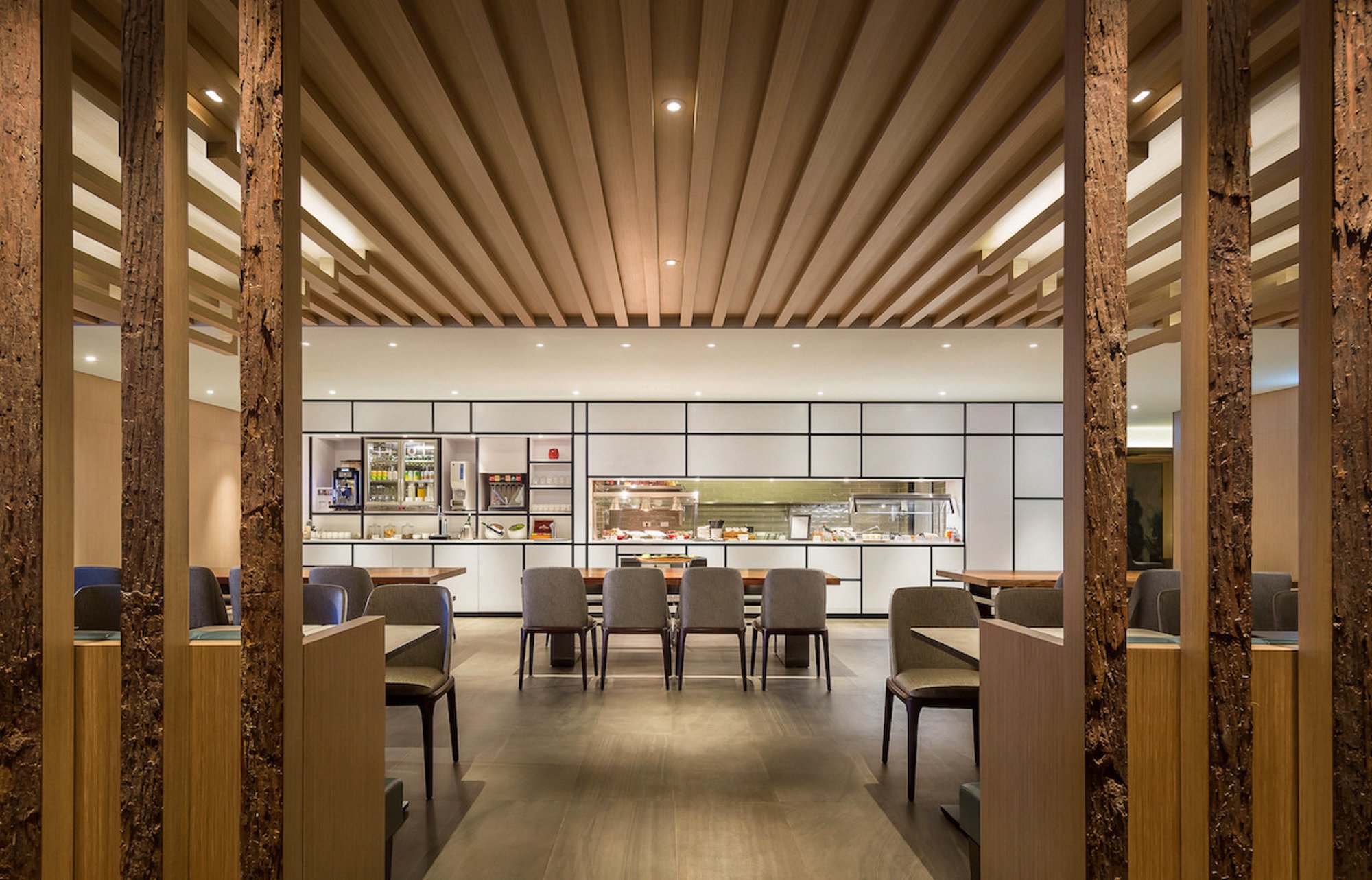 #3 of 5 images of プラザ・プレミアム・ラウンジ（ゾーンD）