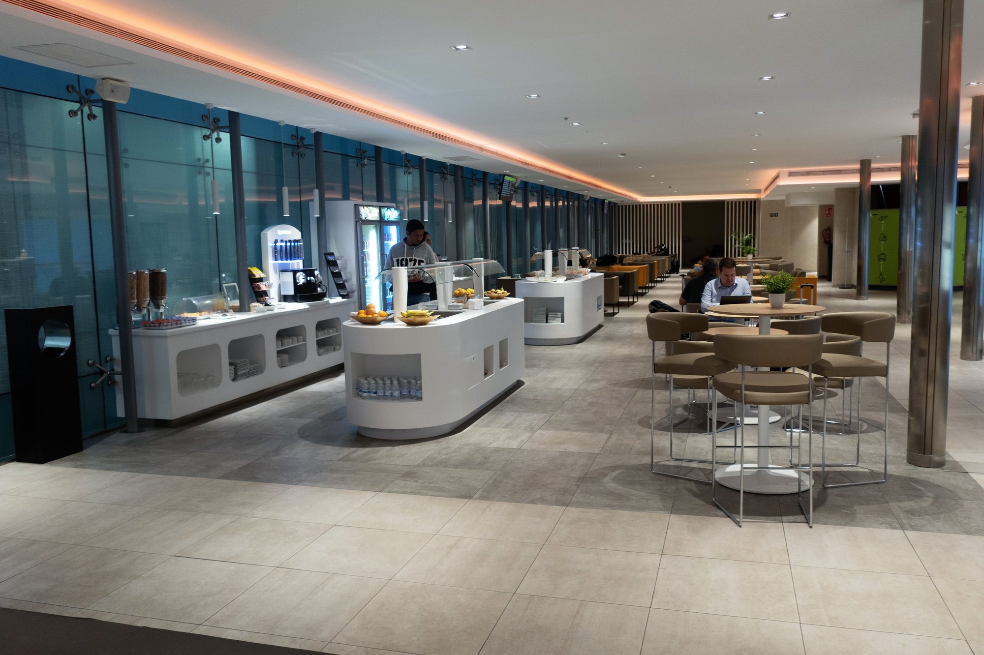 #3 of 5 images of Sala VIP Joan Olivert