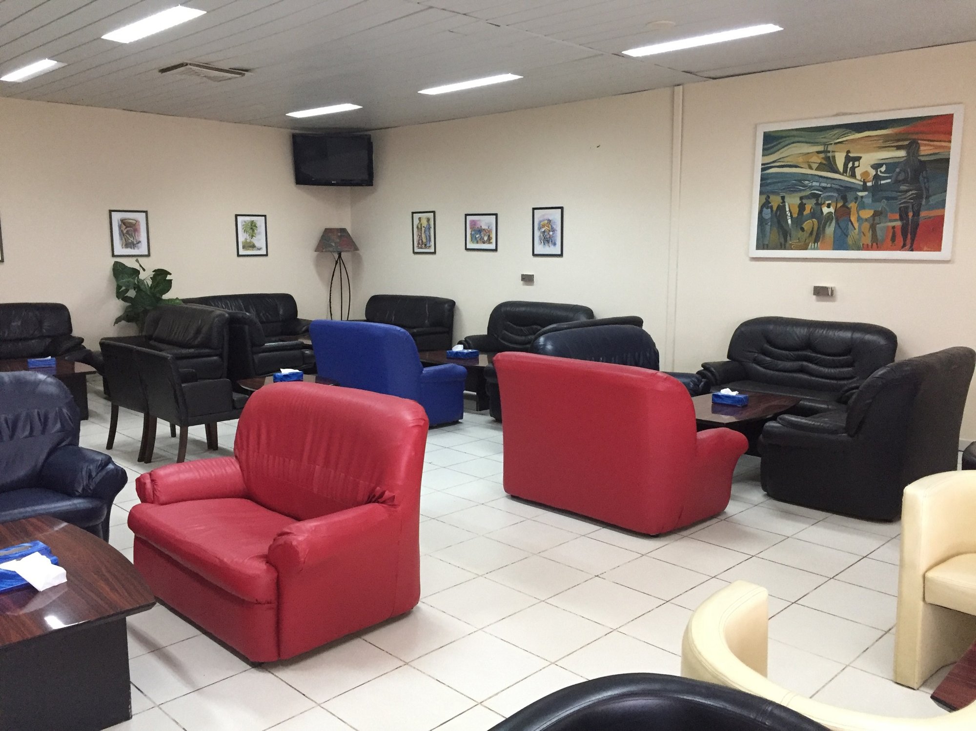 #1 of 5 images of First Class Lounge