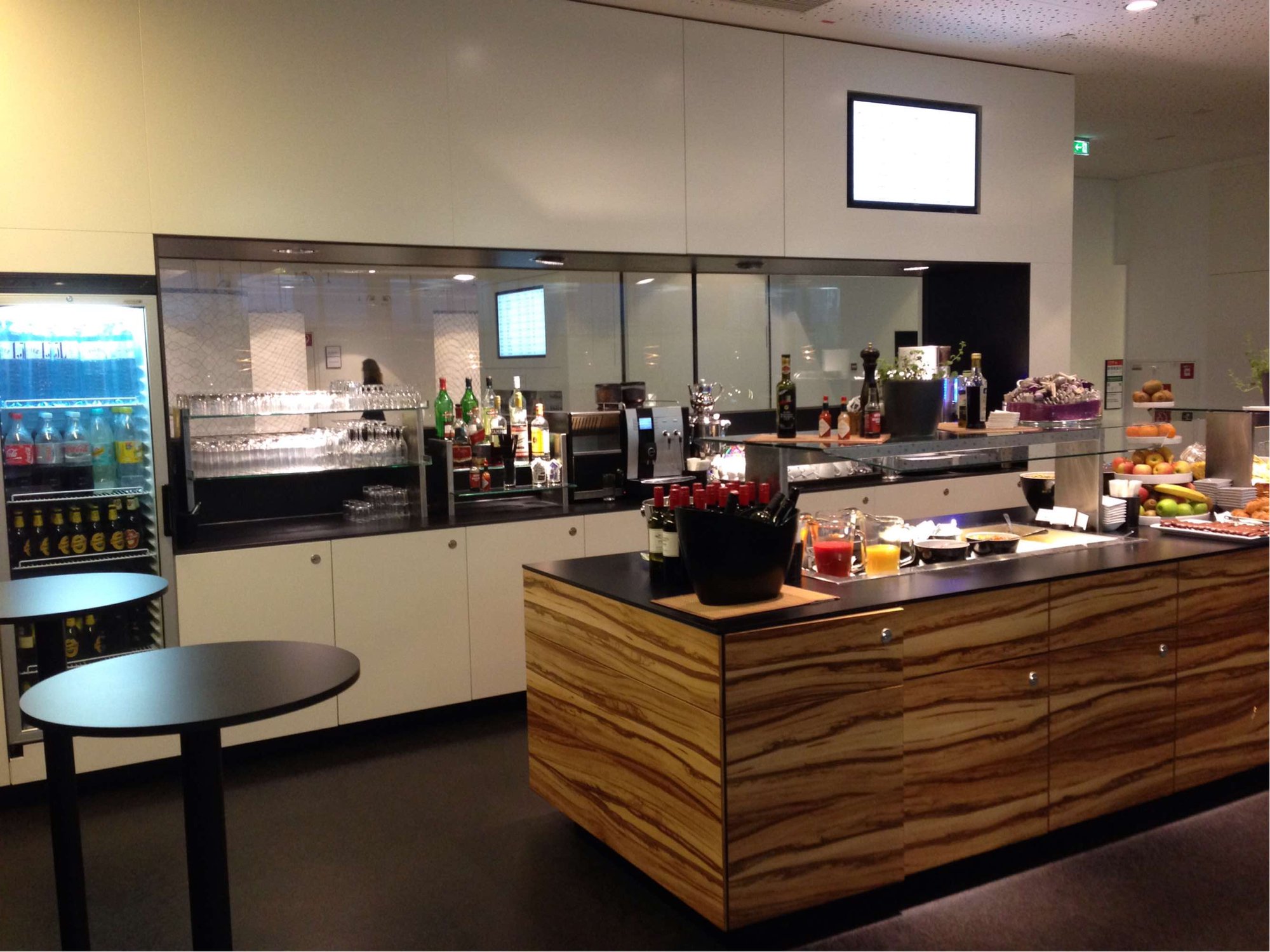 #2 of 5 images of Sky Lounge (Schengen)