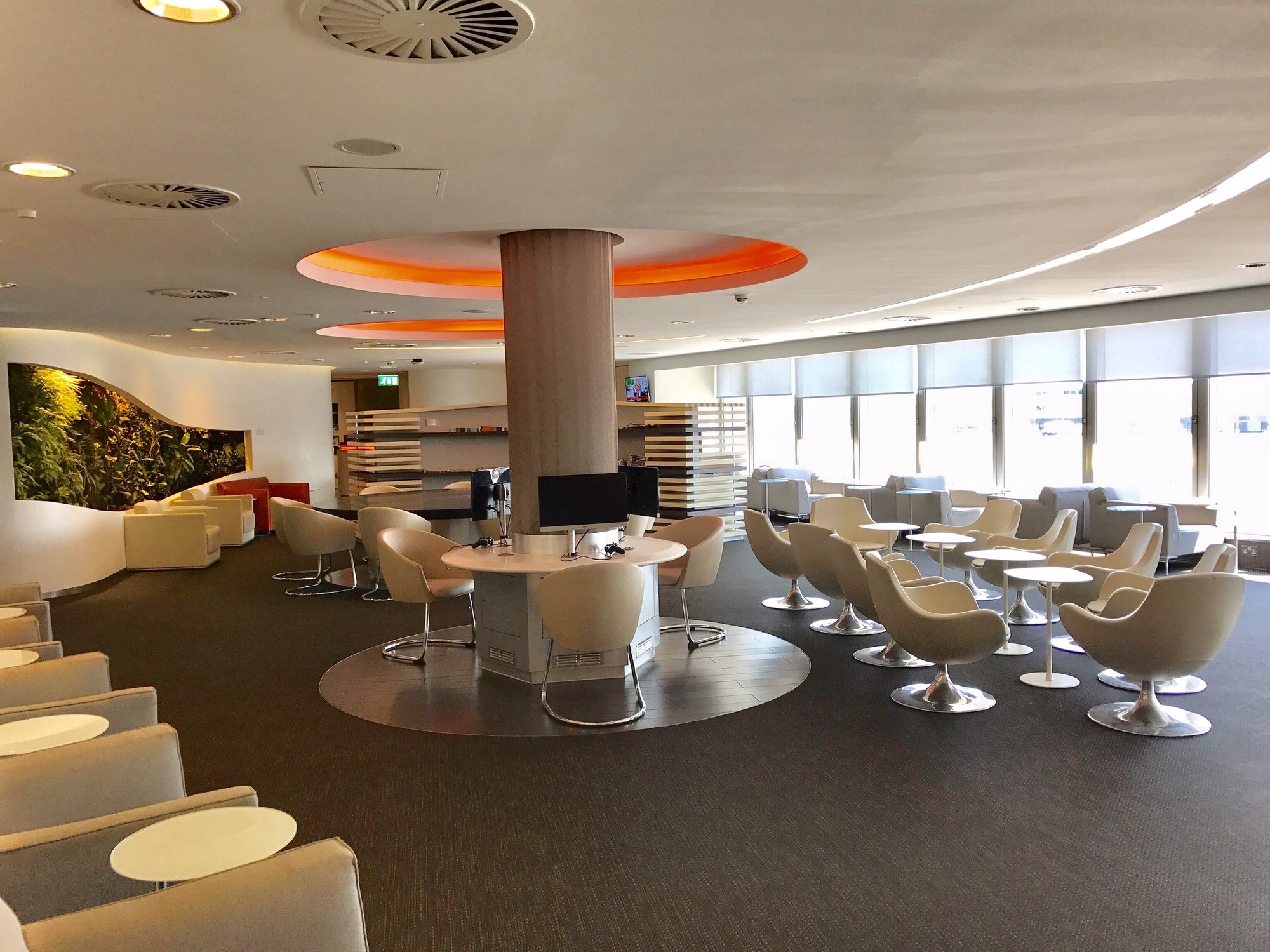 #1 of 5 images of SkyTeam Lounge (Temporarily Closed)