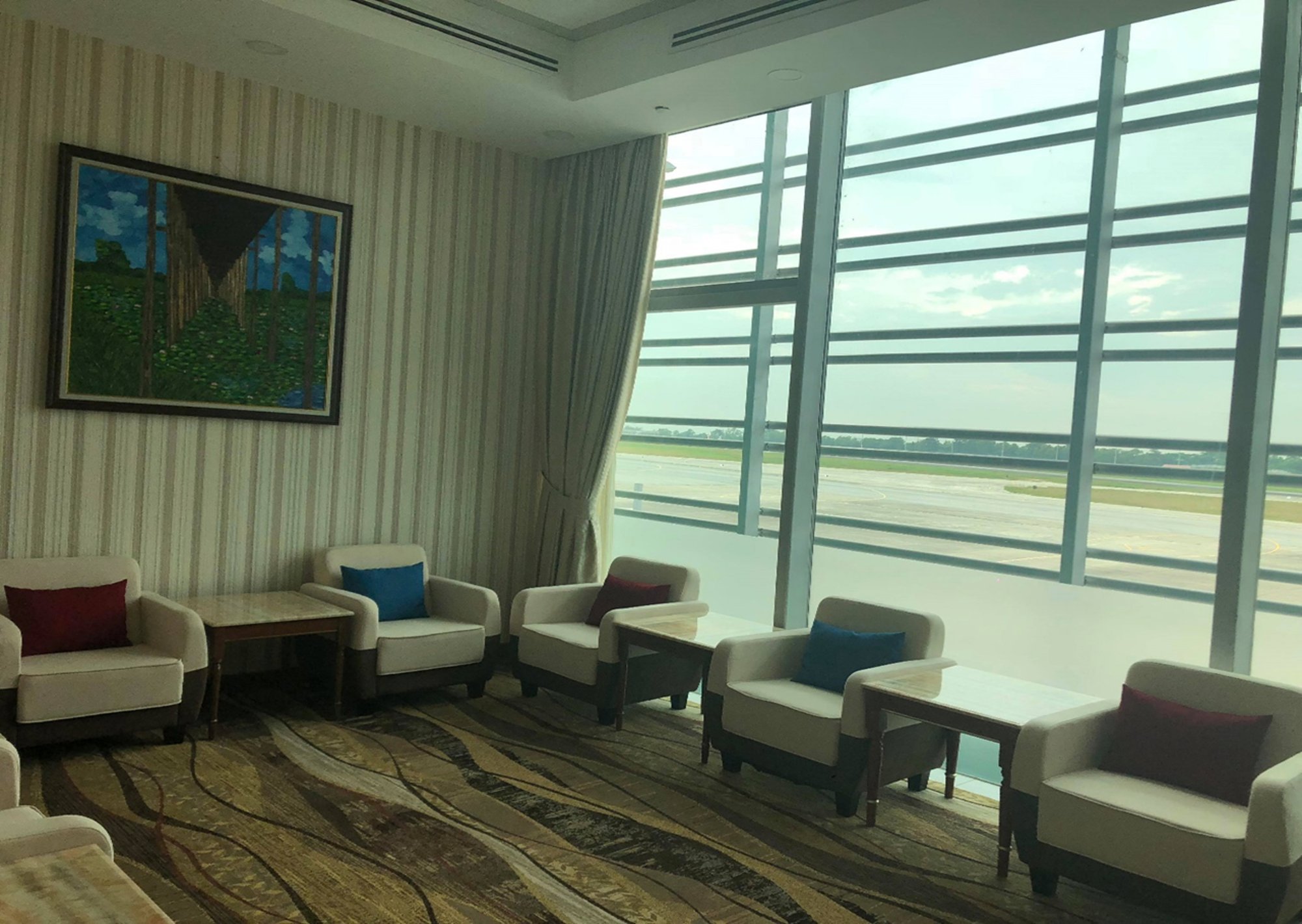 #3 of 4 images of Mingalar Sky CIP Lounge