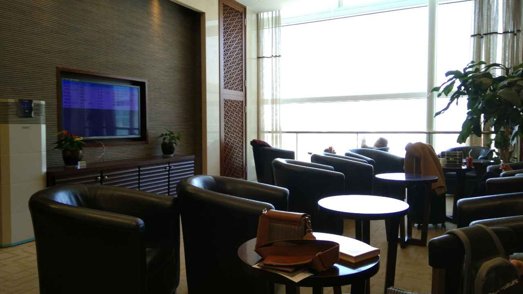 #2 of 2 images of Hangzhou Xiaoshan Airport VIP No. 6 Lounge