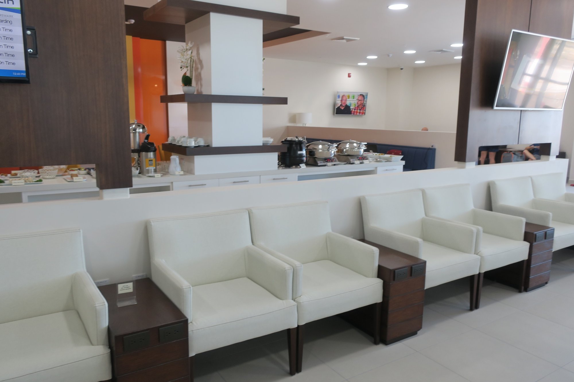 #1 of 5 images of Liberia VIP Lounge (Temporarily Closed)