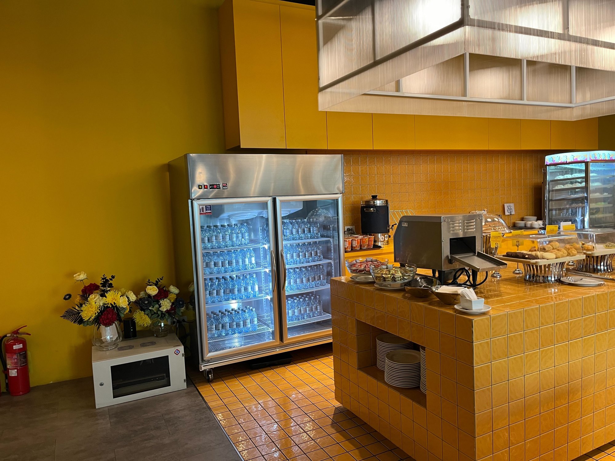 #3 of 5 images of Nok Air Lounge