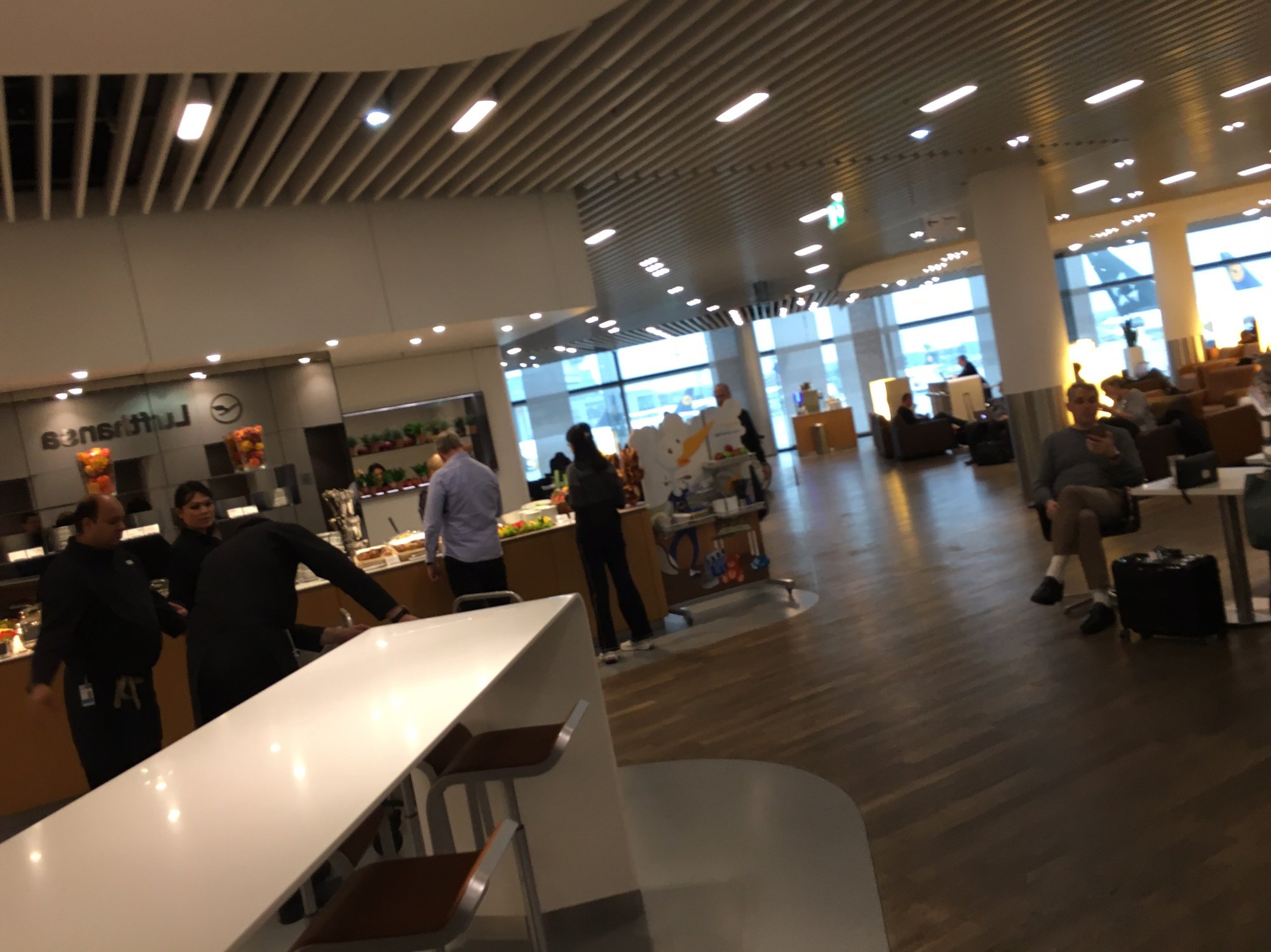 #4 of 5 images of Lufthansa Senator Lounge (Schengen)