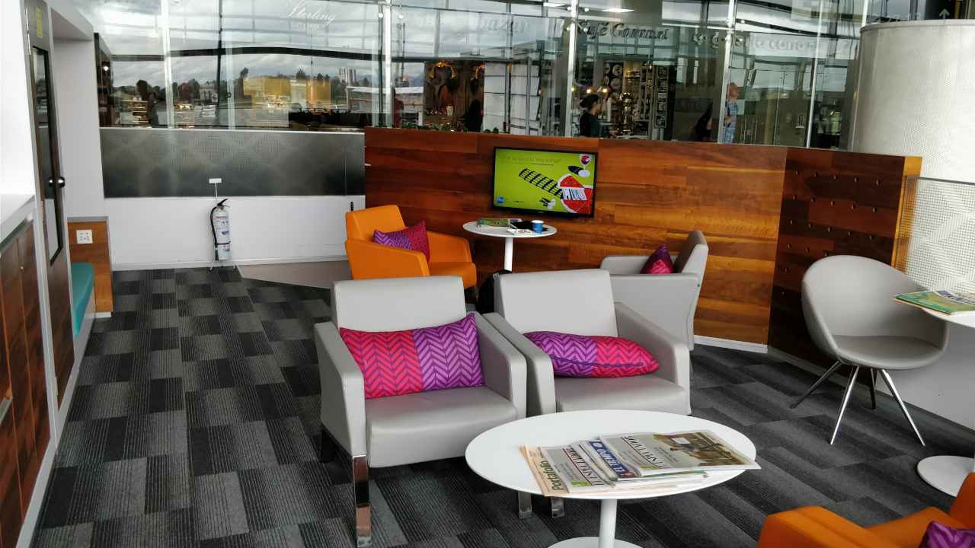 #1 of 5 images of American Express Lounge (Temporarily Closed)