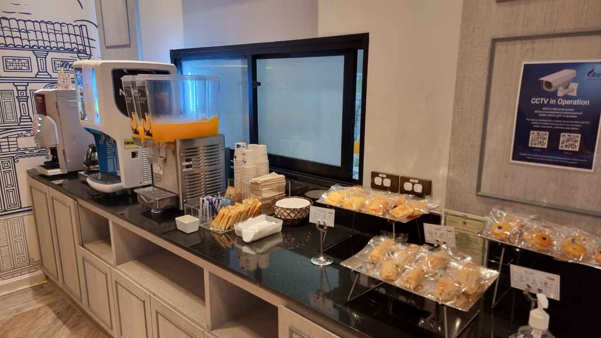 #4 of 5 images of Bangkok Airways Blue Ribbon Lounge