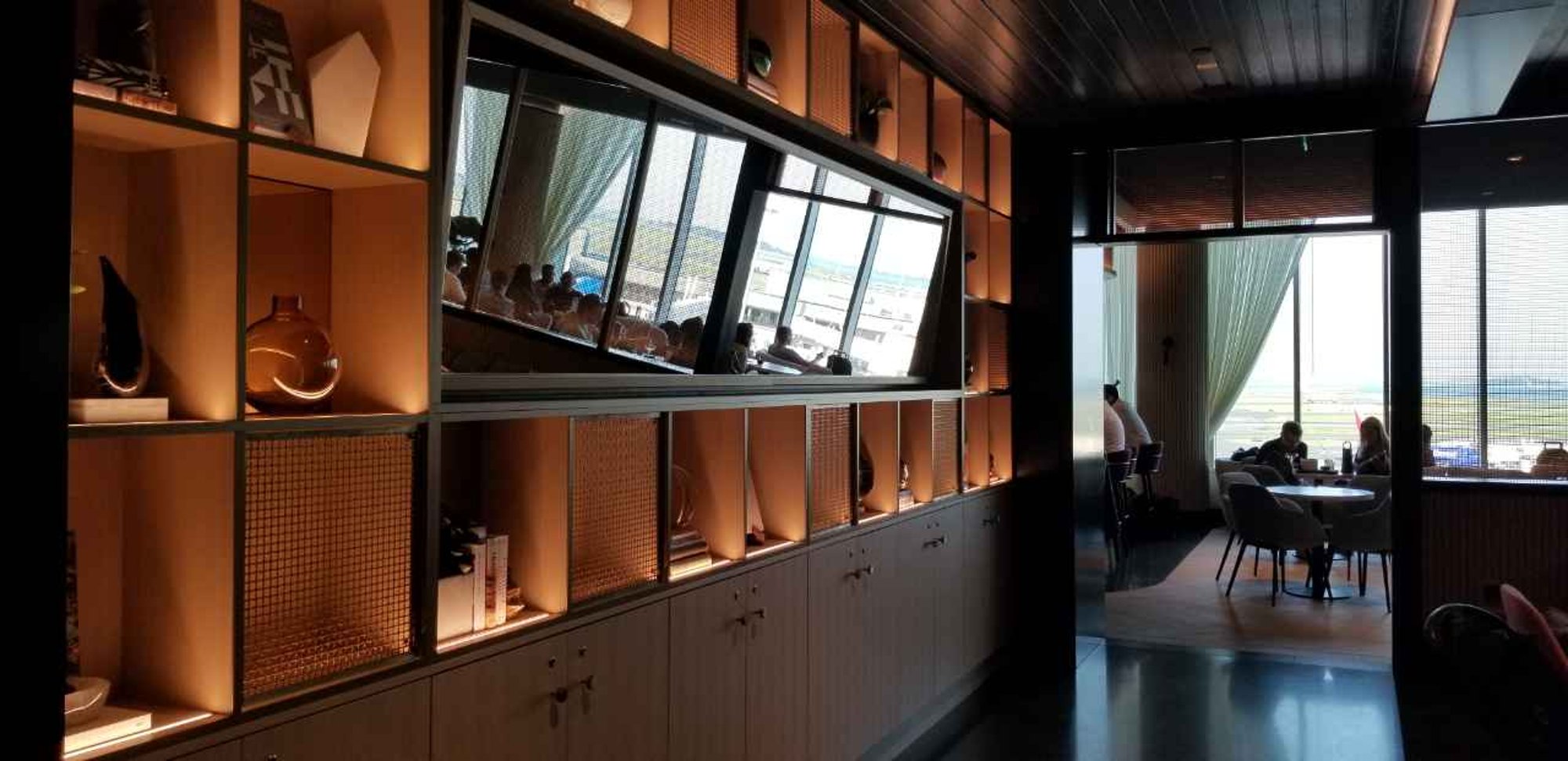 #3 of 5 images of Chase Sapphire Lounge by The Club