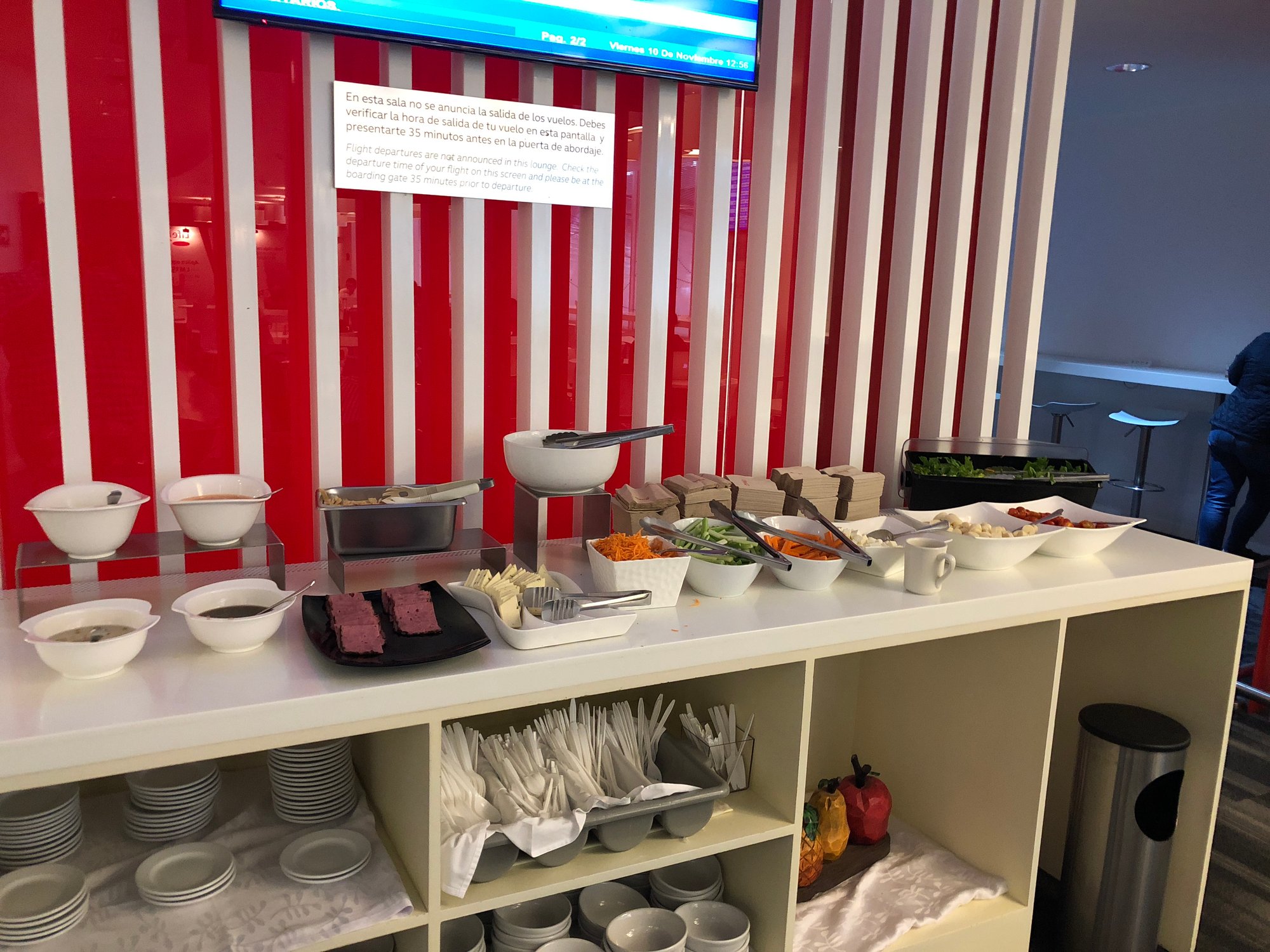 #2 of 5 images of Avianca Sala VIP