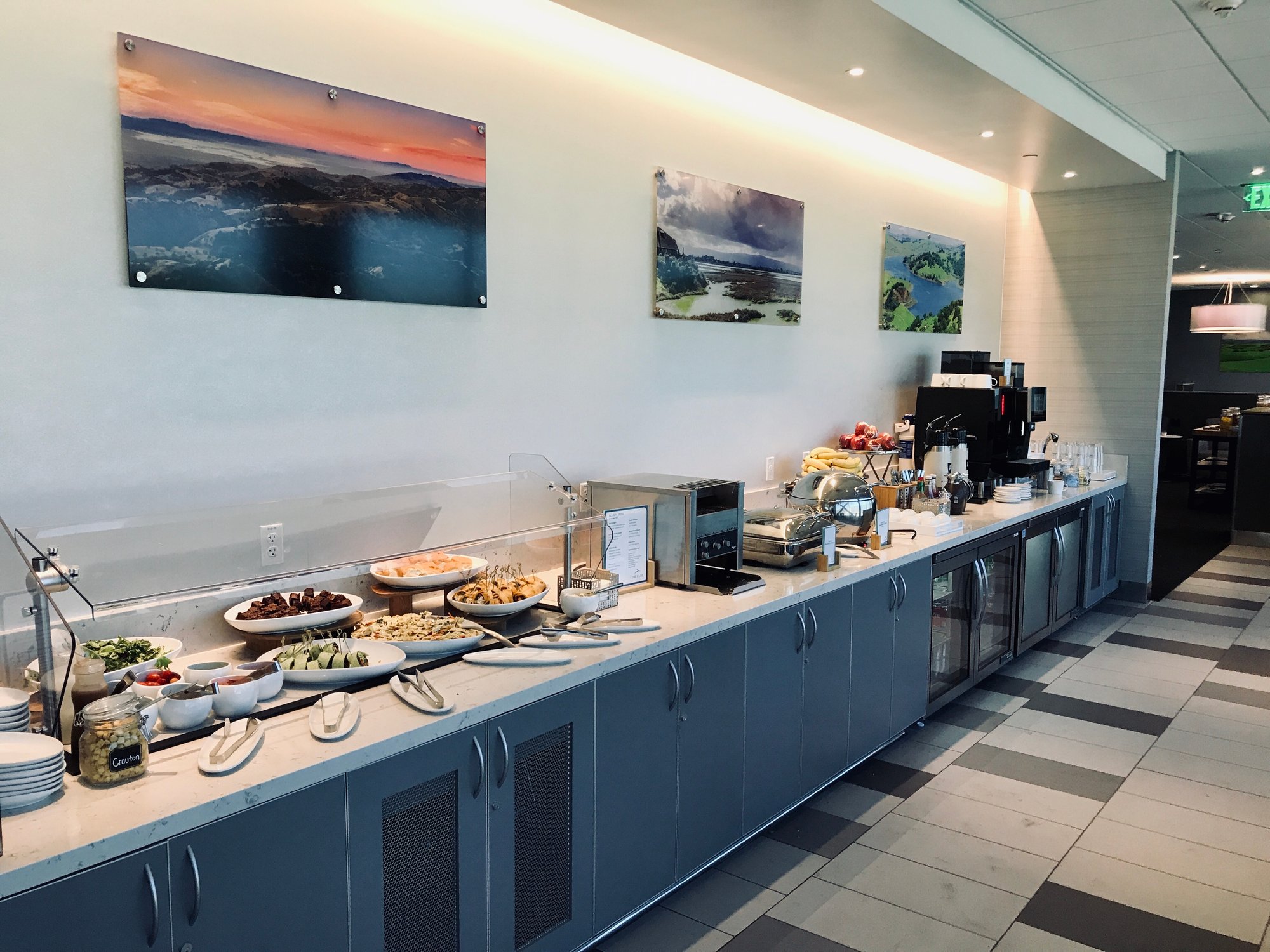 #3 of 5 images of The Club SJC (Gate A8)