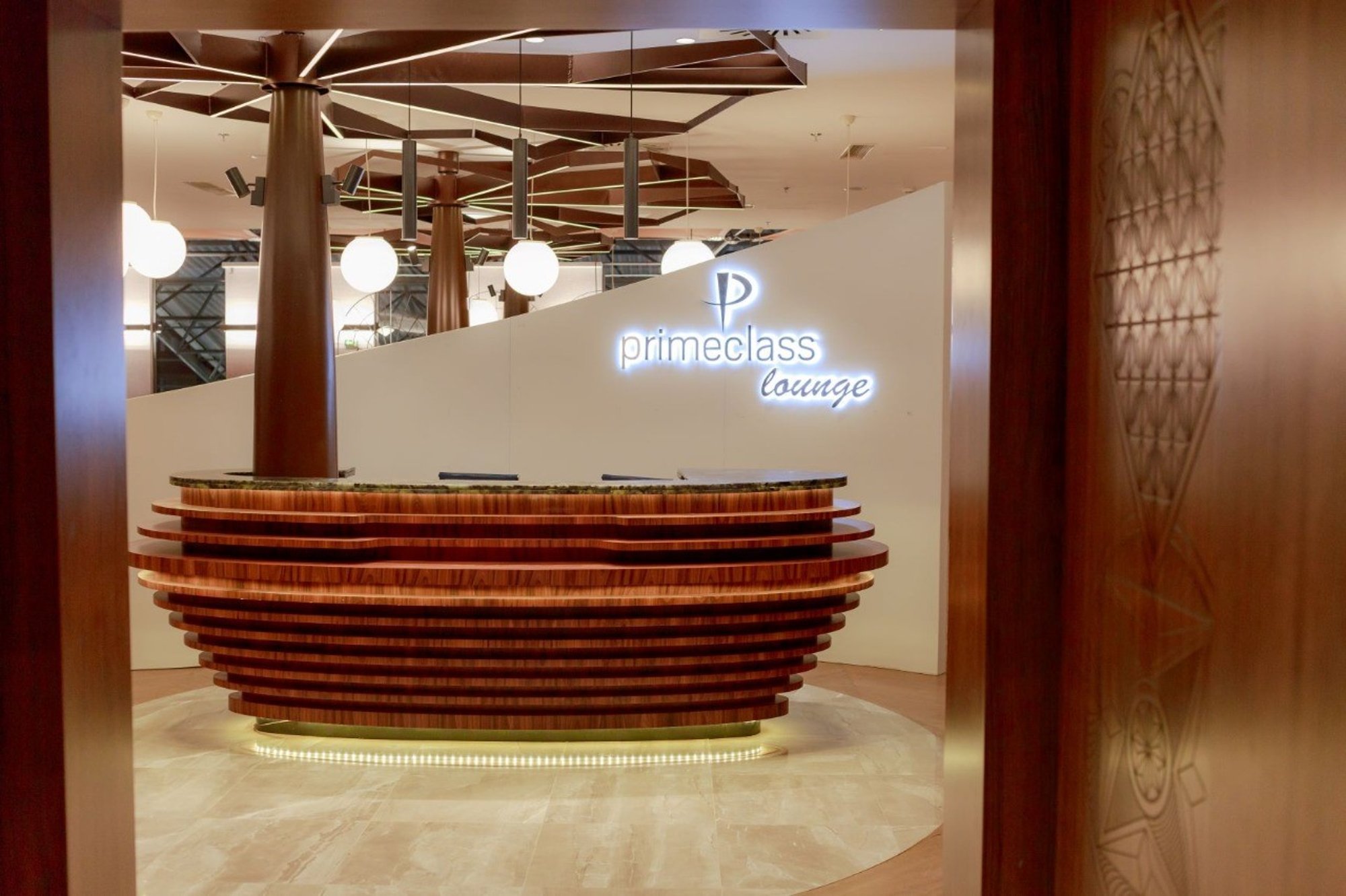 #3 of 5 images of Primeclass Lounge