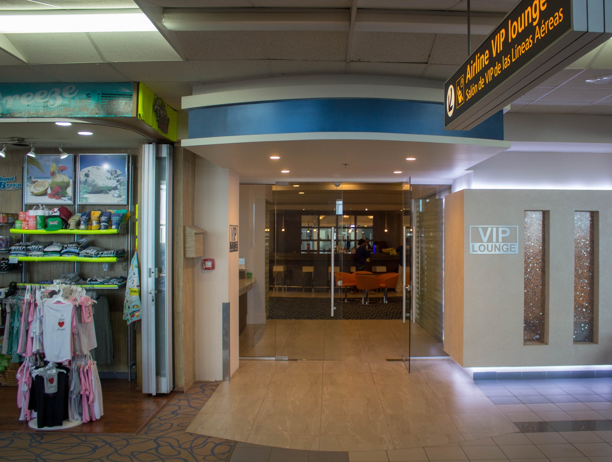 #5 of 5 images of International VIP Lounge (Gate 8)