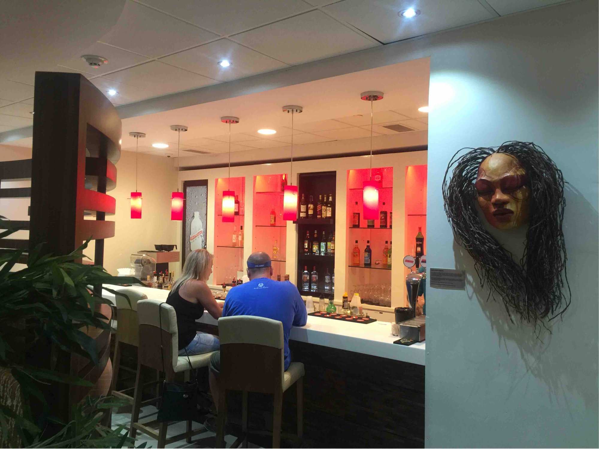 #5 of 5 images of Club Mobay