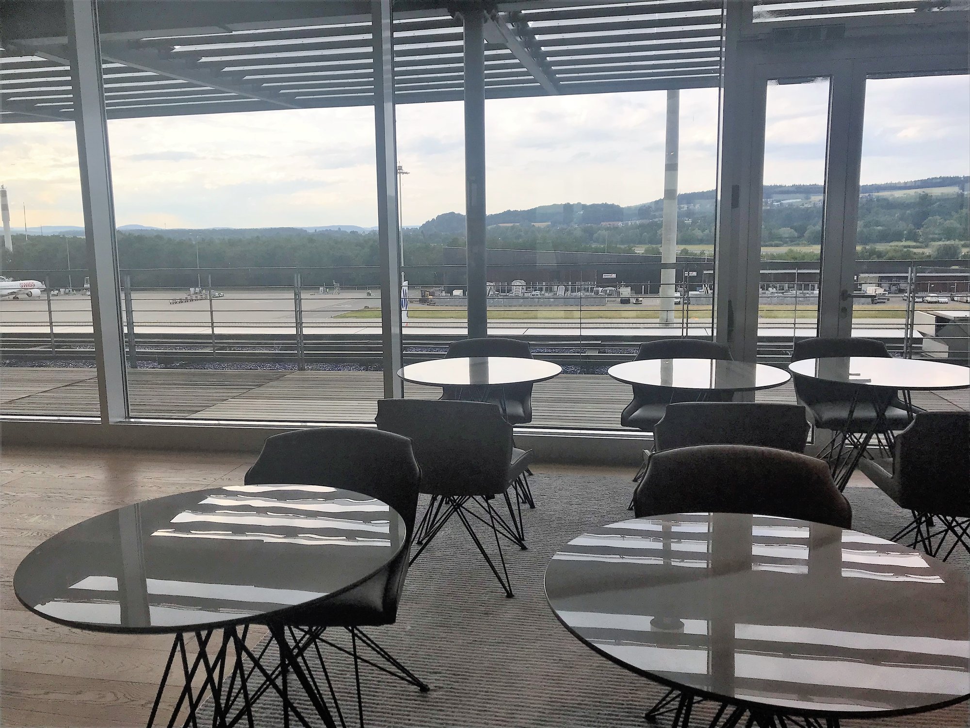 #3 of 5 images of Primeclass Lounge (Temporarily Closed)