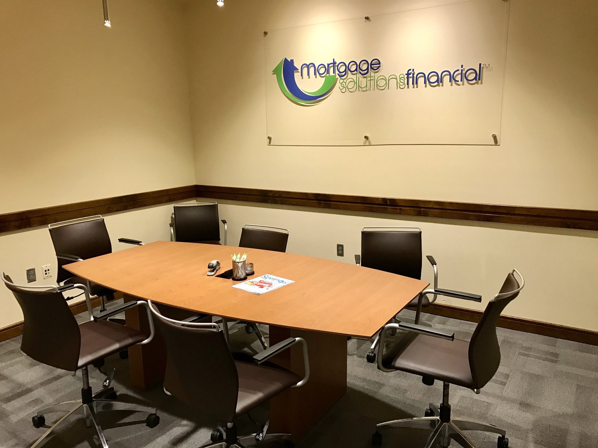 #3 of 5 images of Mortgage Solutions Financial Premier Lounge (Temporarily Closed)
