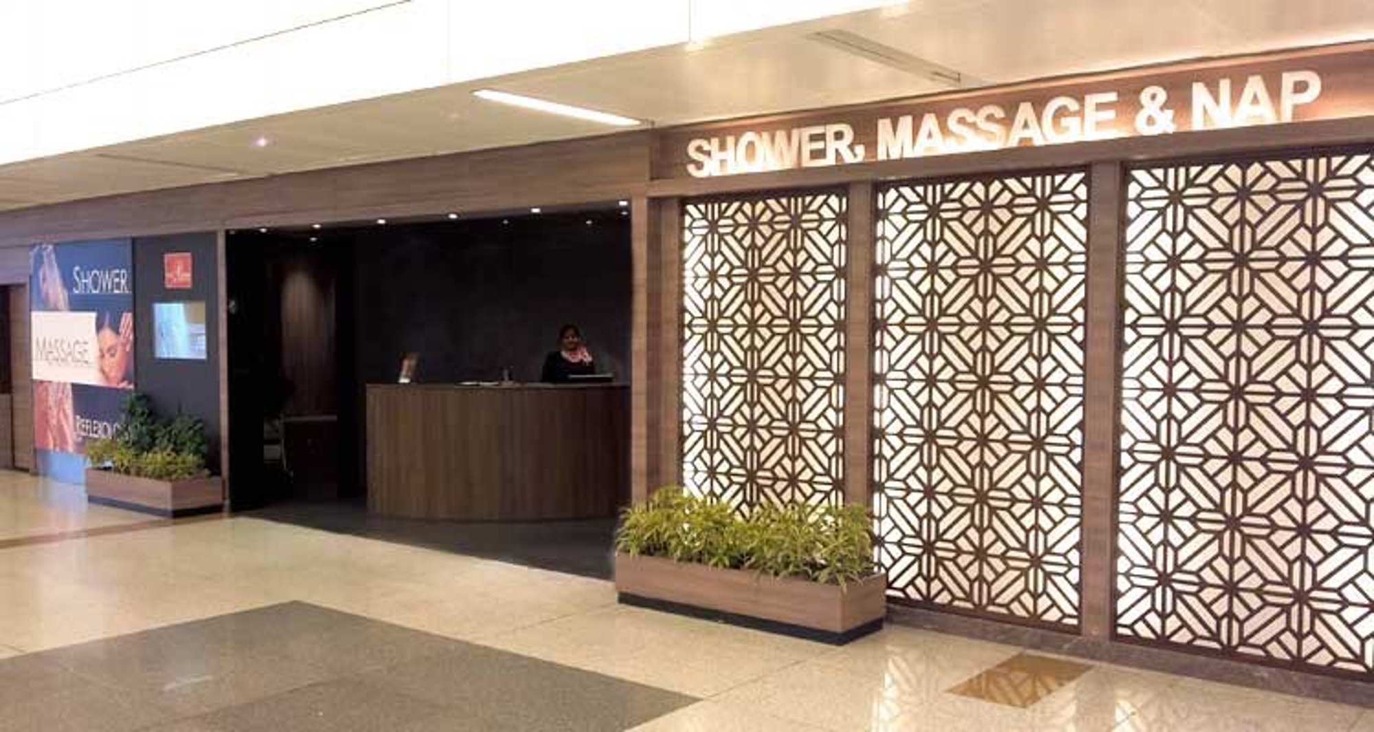 #3 of 3 images of Plaza Premium Arrivals Lounge