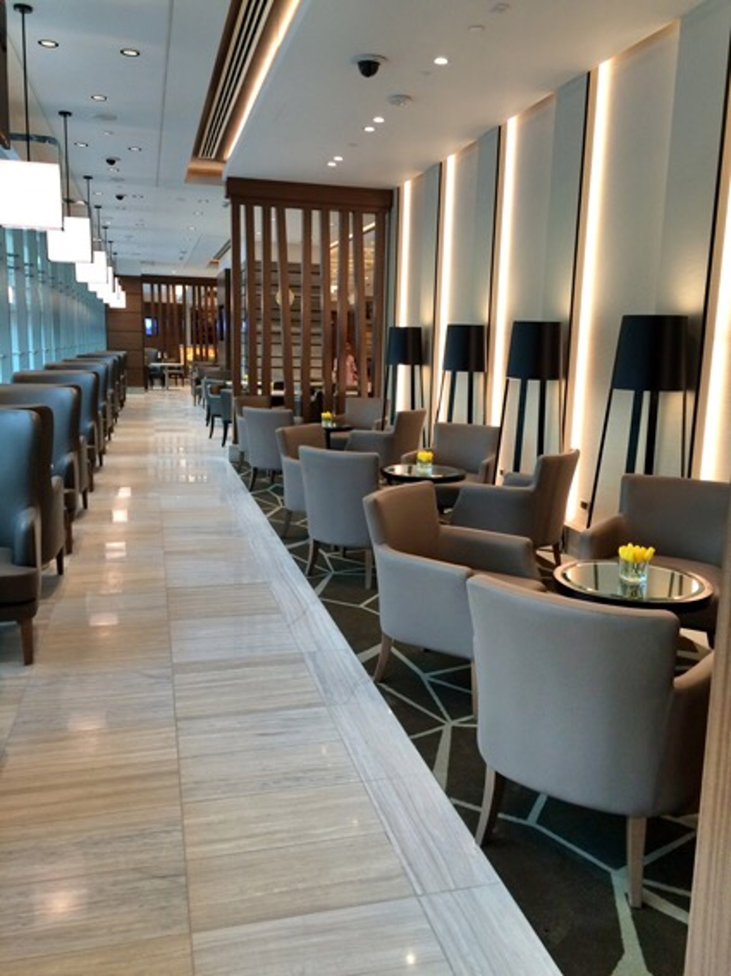 #1 of 4 images of Lufthansa Business Lounge