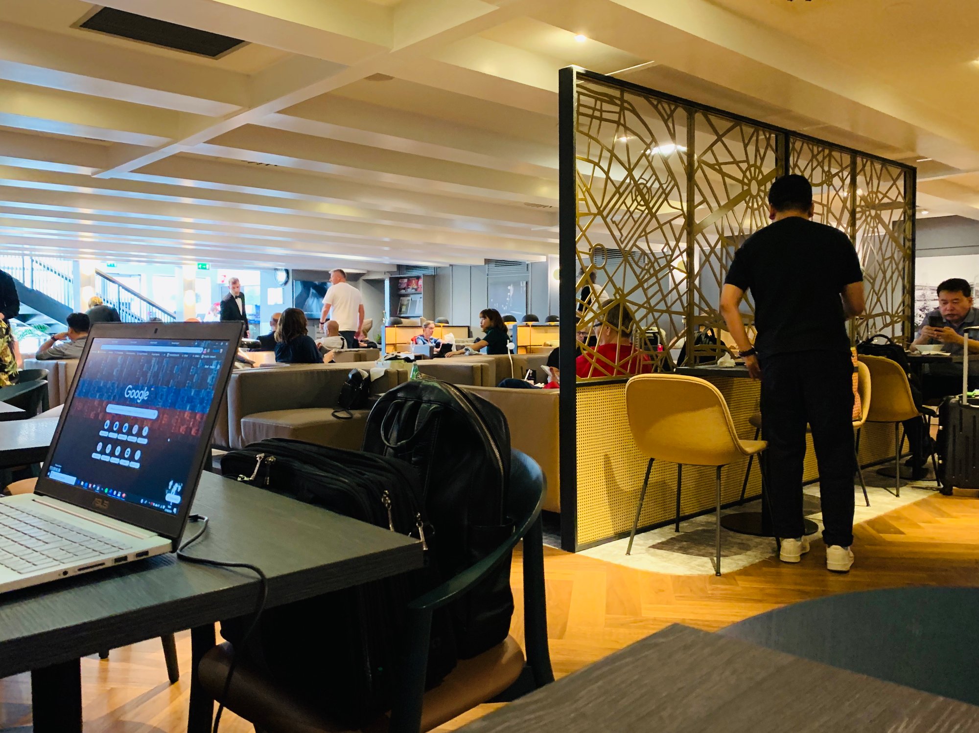 #3 of 5 images of Star Alliance Lounge (Temporarily Closed)