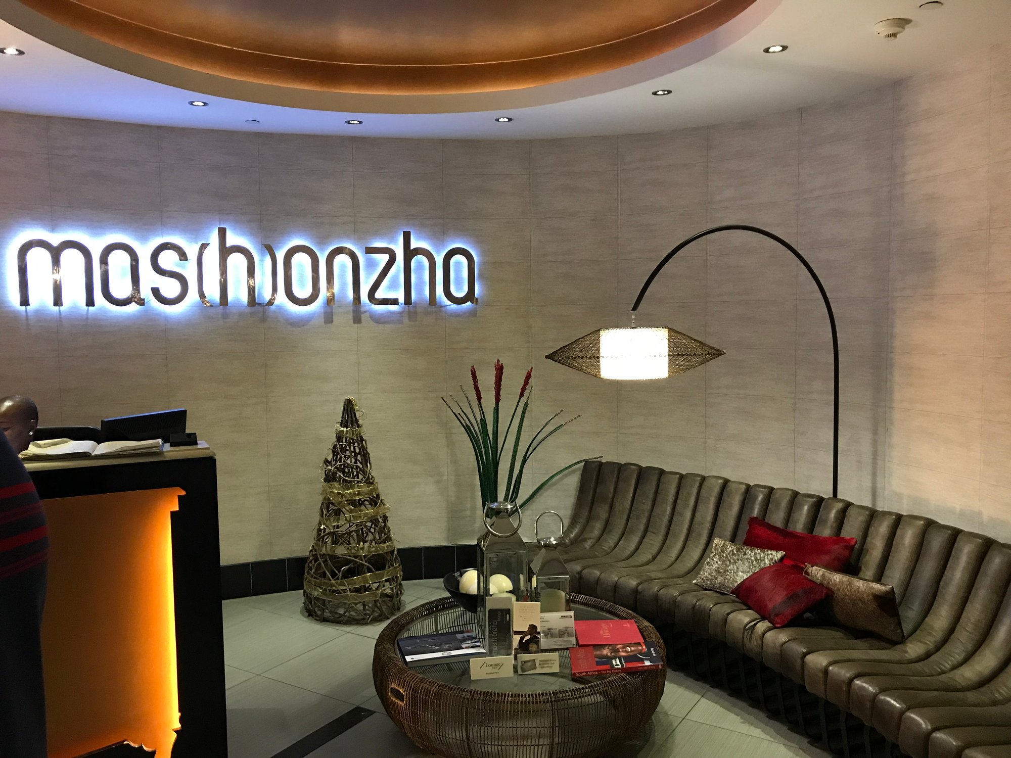 #2 of 5 images of Mashonzha Lounge (Temporarily Closed)