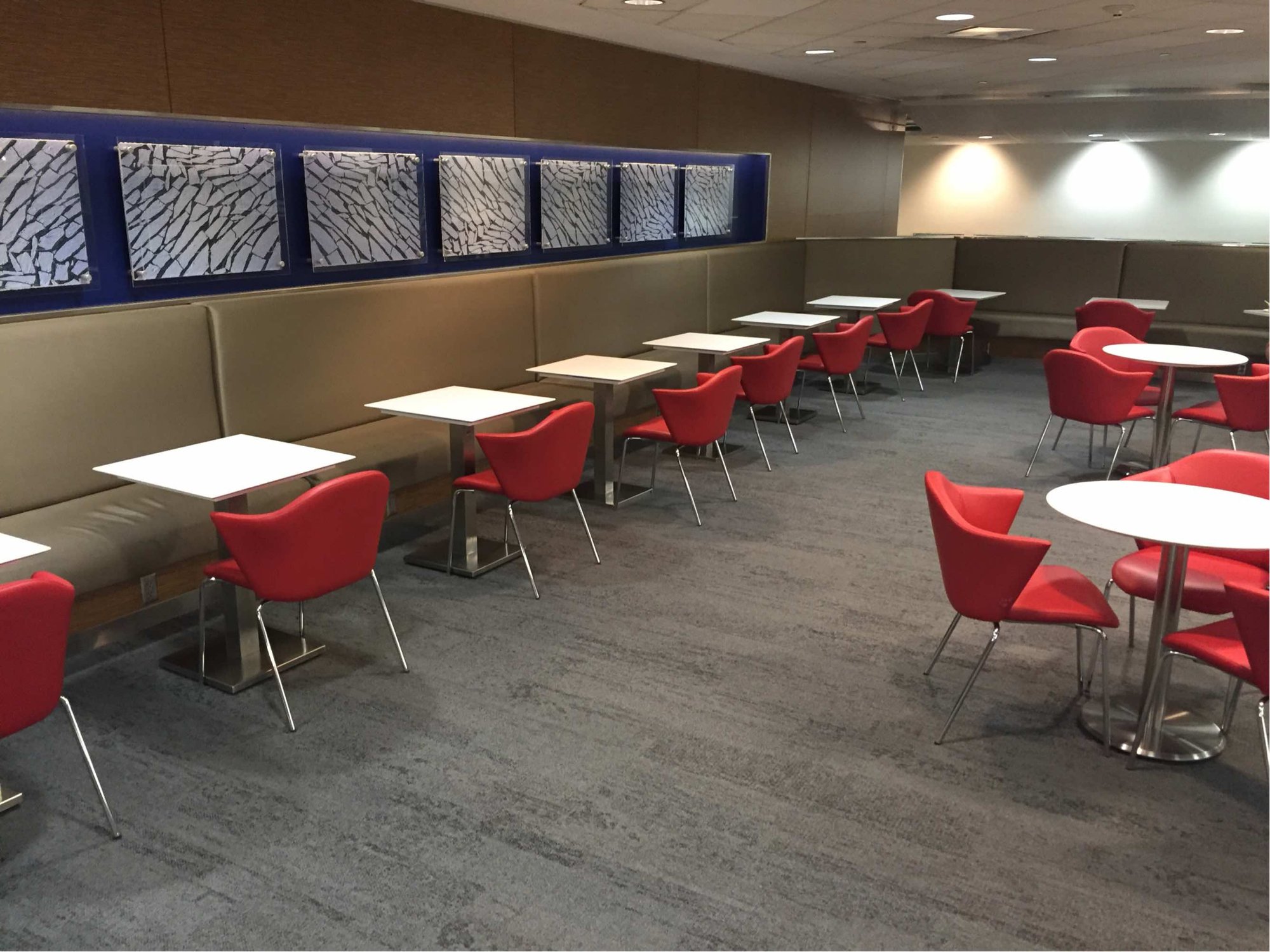 #4 of 5 images of Delta Air Lines Delta Sky Club