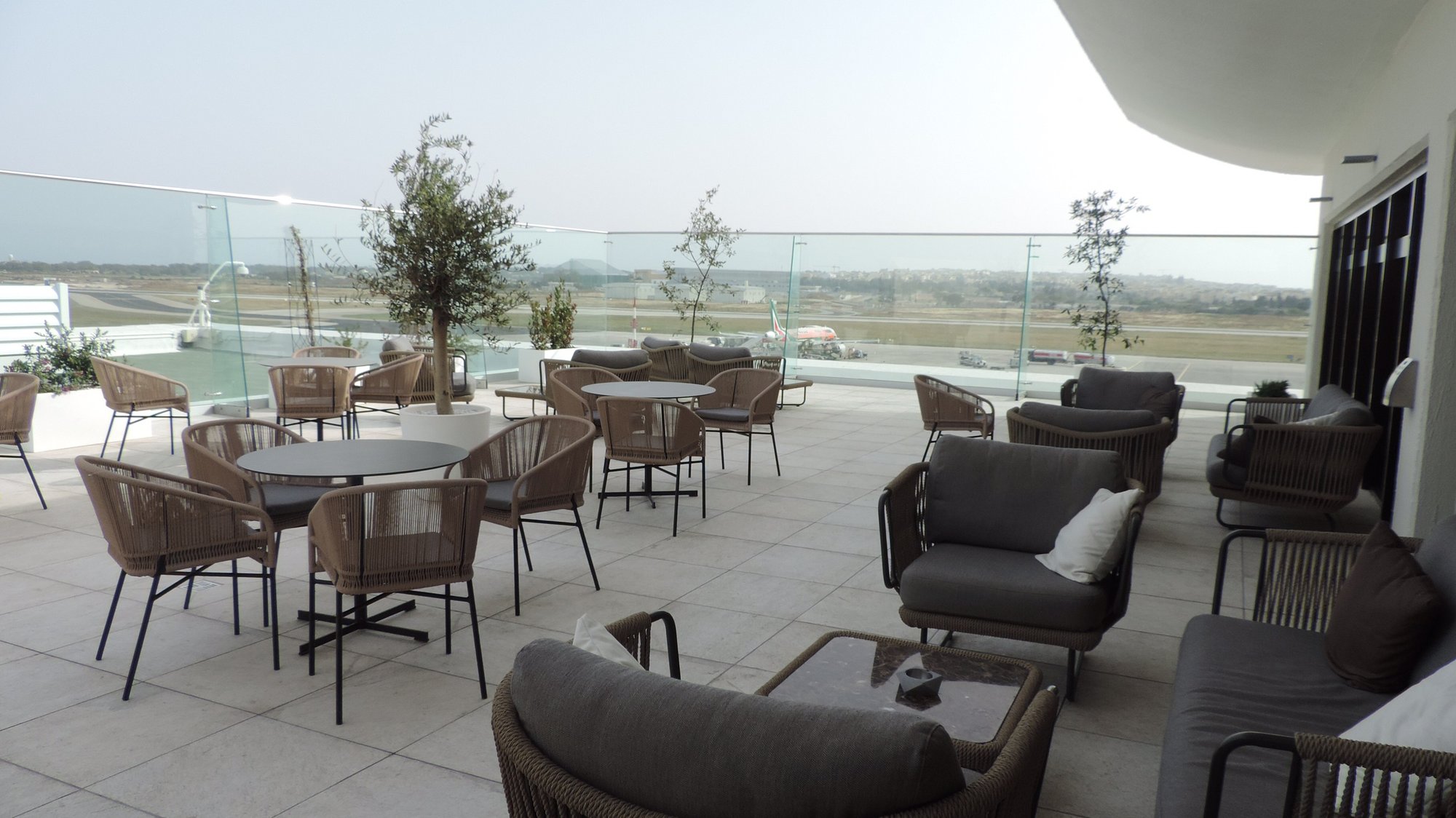 #3 of 5 images of La Valette Club