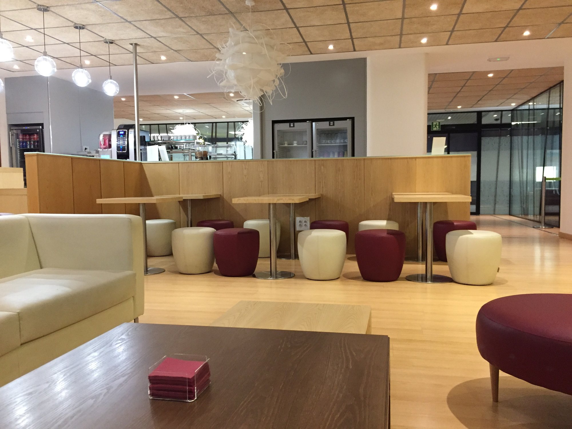 #3 of 5 images of Sala VIP Azahar