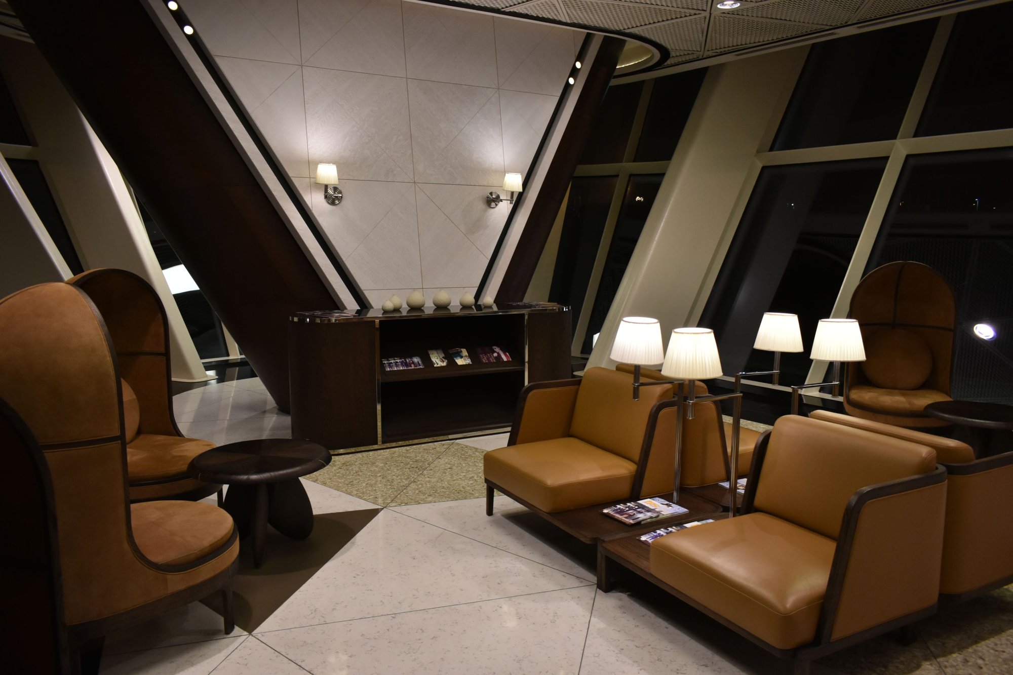 #2 of 5 images of Salam Lounge