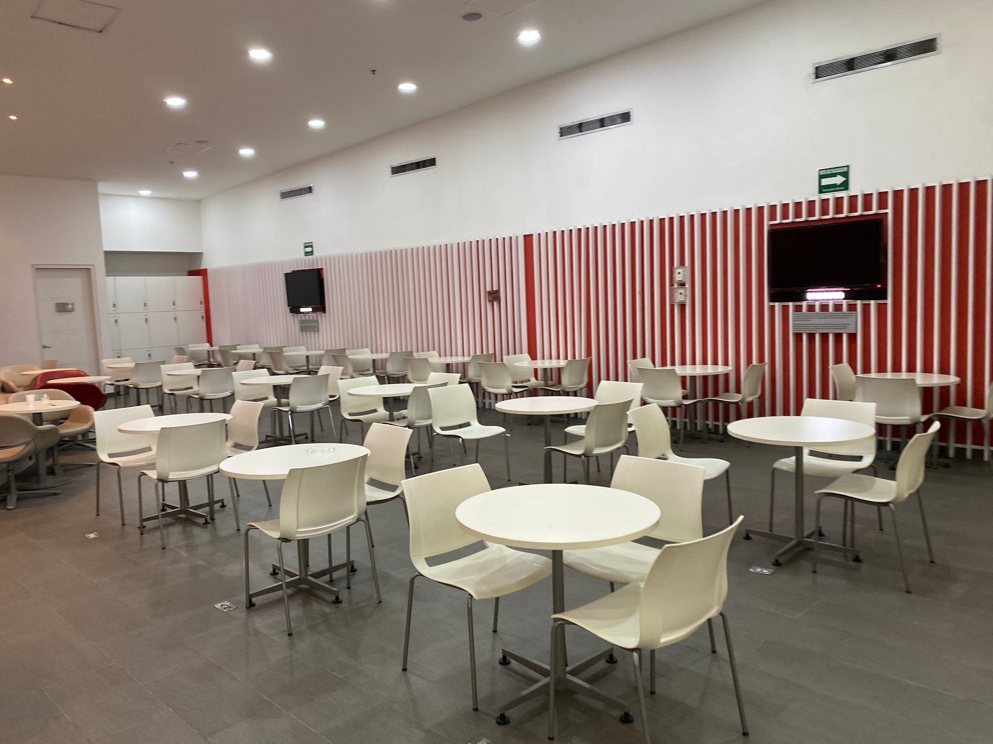 #1 of 5 images of AVIANCA SALA VIP
