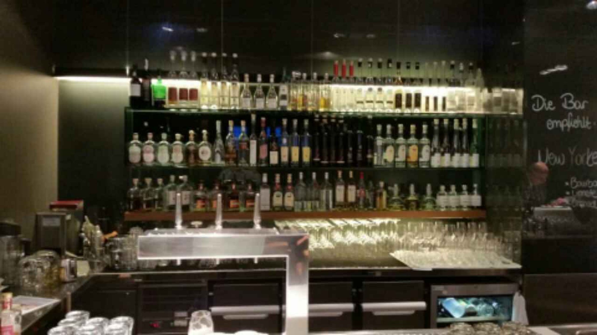 #1 of 5 images of Lufthansa Senator Cafe Lounge (Schengen) (Temporarily Closed)
