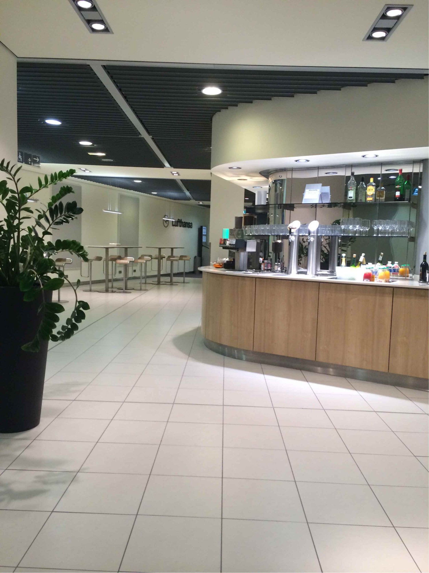 #2 of 5 images of Lufthansa Business Lounge (Temporarily Closed)