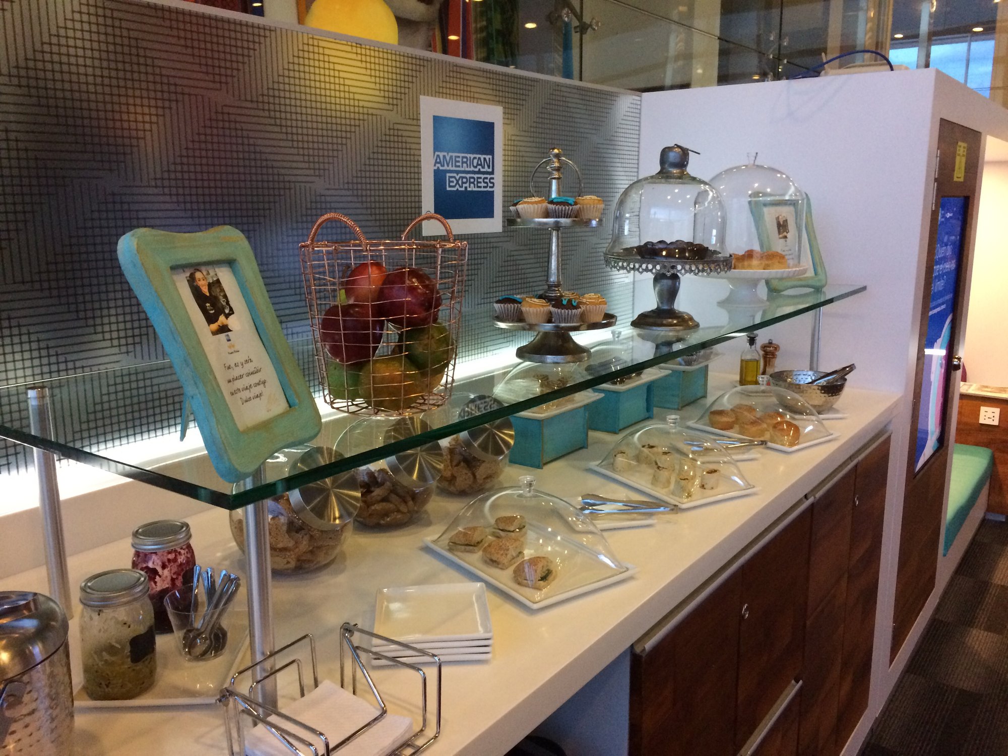 #2 of 5 images of American Express Lounge (Temporarily Closed)