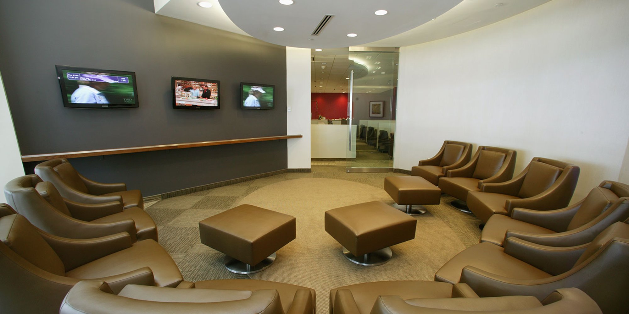 #4 of 5 images of Plaza Premium Lounge