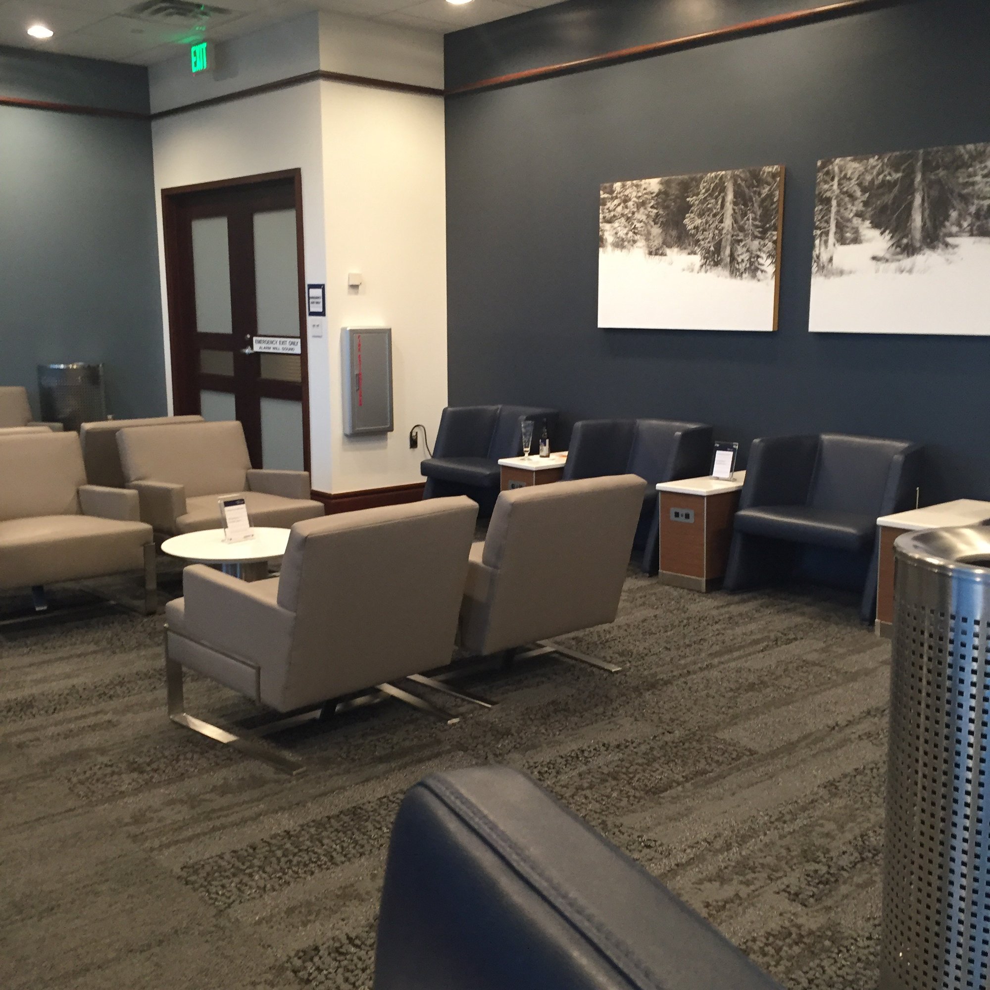 #5 of 5 images of Delta Air Lines Delta Sky Club