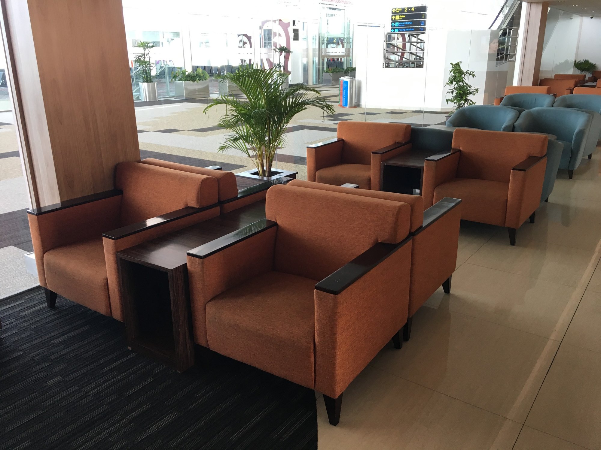 #1 of 5 images of Saphire Mandai Executive Lounge (Temporarily Closed)