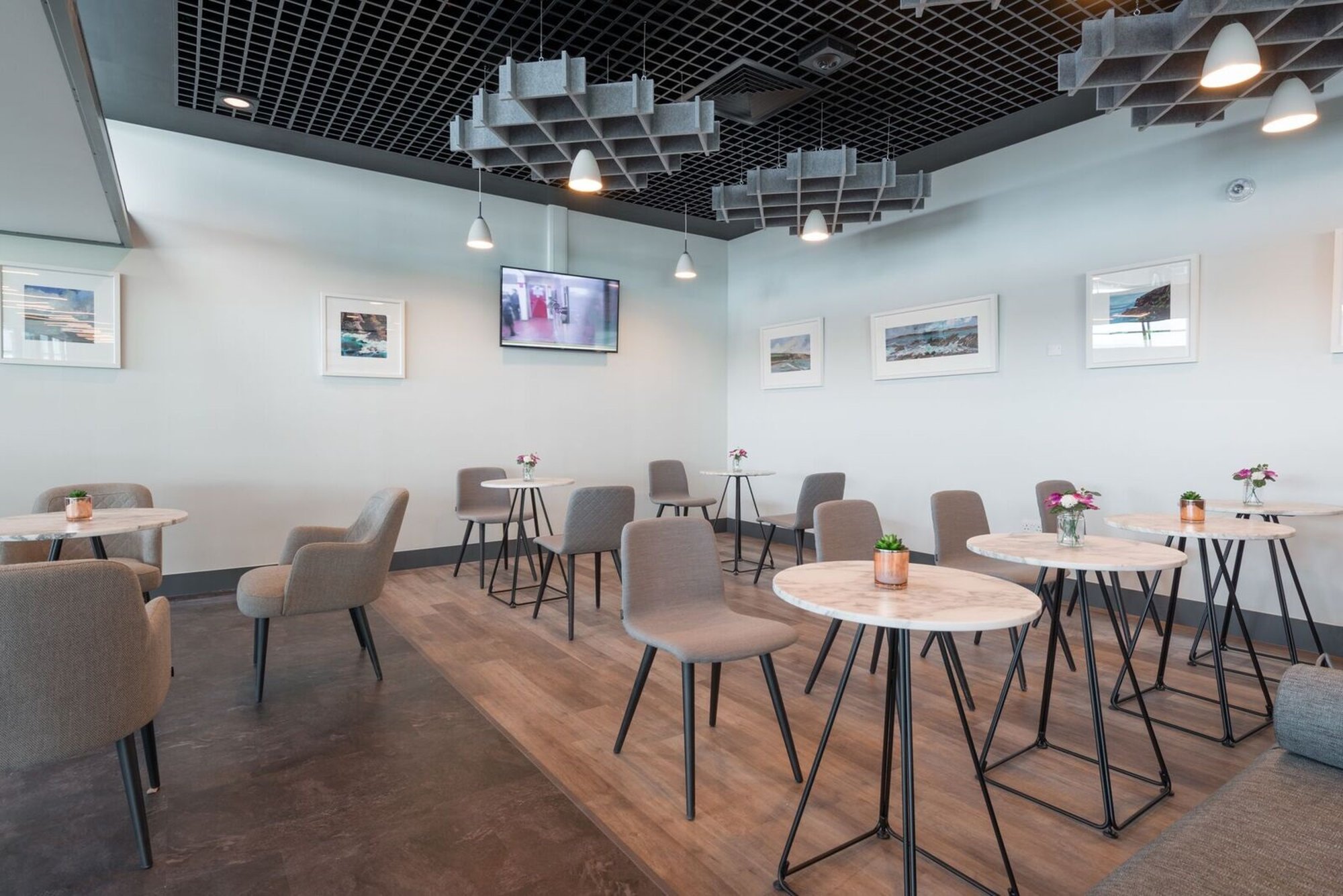 #1 of 5 images of Aspire Lounge (Temporarily Closed)