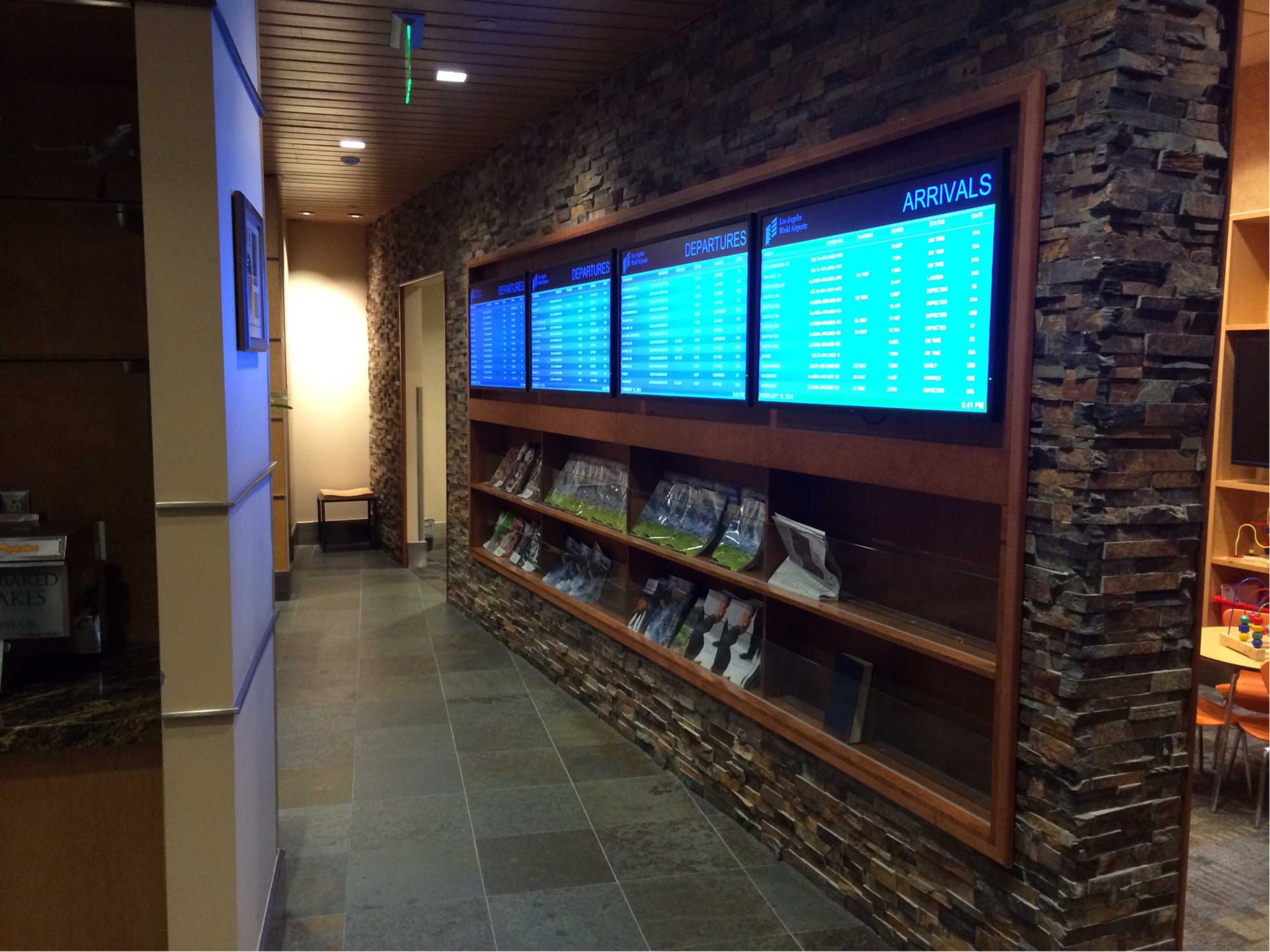 #5 of 5 images of Alaska Airlines Alaska Lounge (Temporarily Closed)