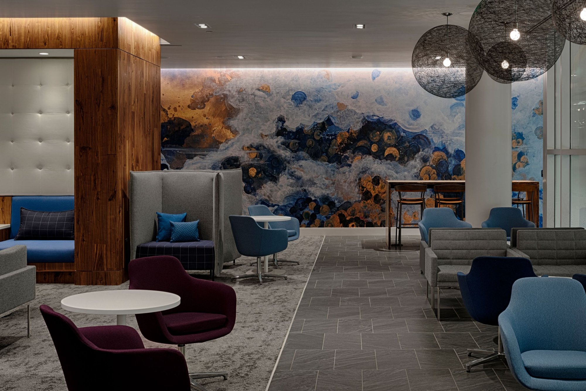 #2 of 5 images of The Centurion Lounge