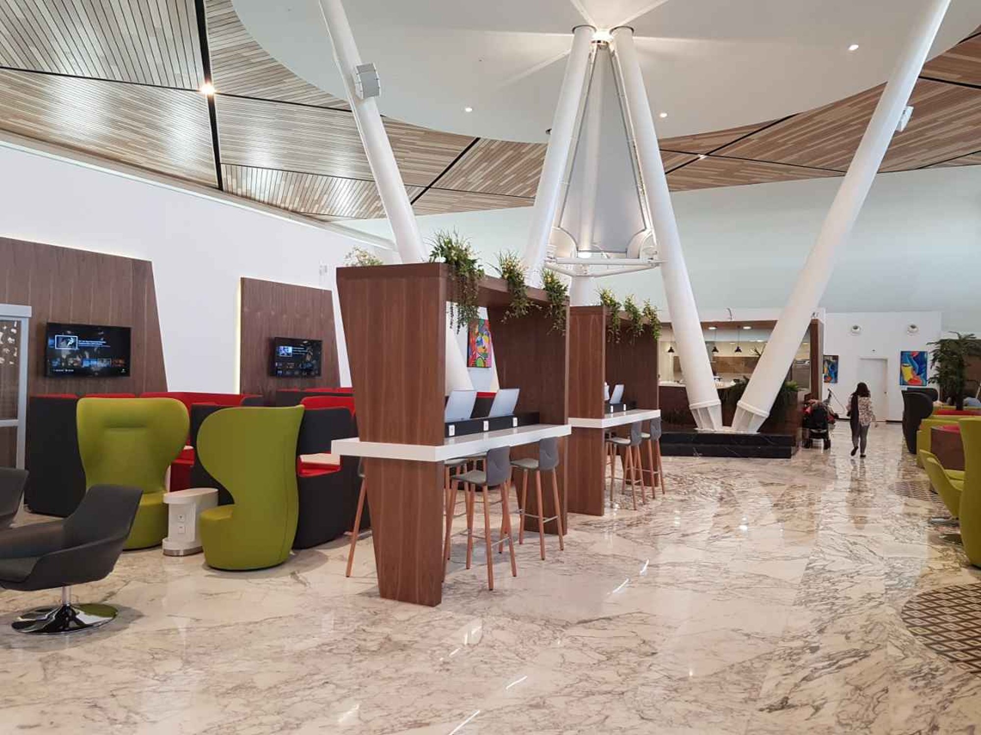 #2 of 5 images of Pearl Lounge (Departures) (Temporarily Closed)