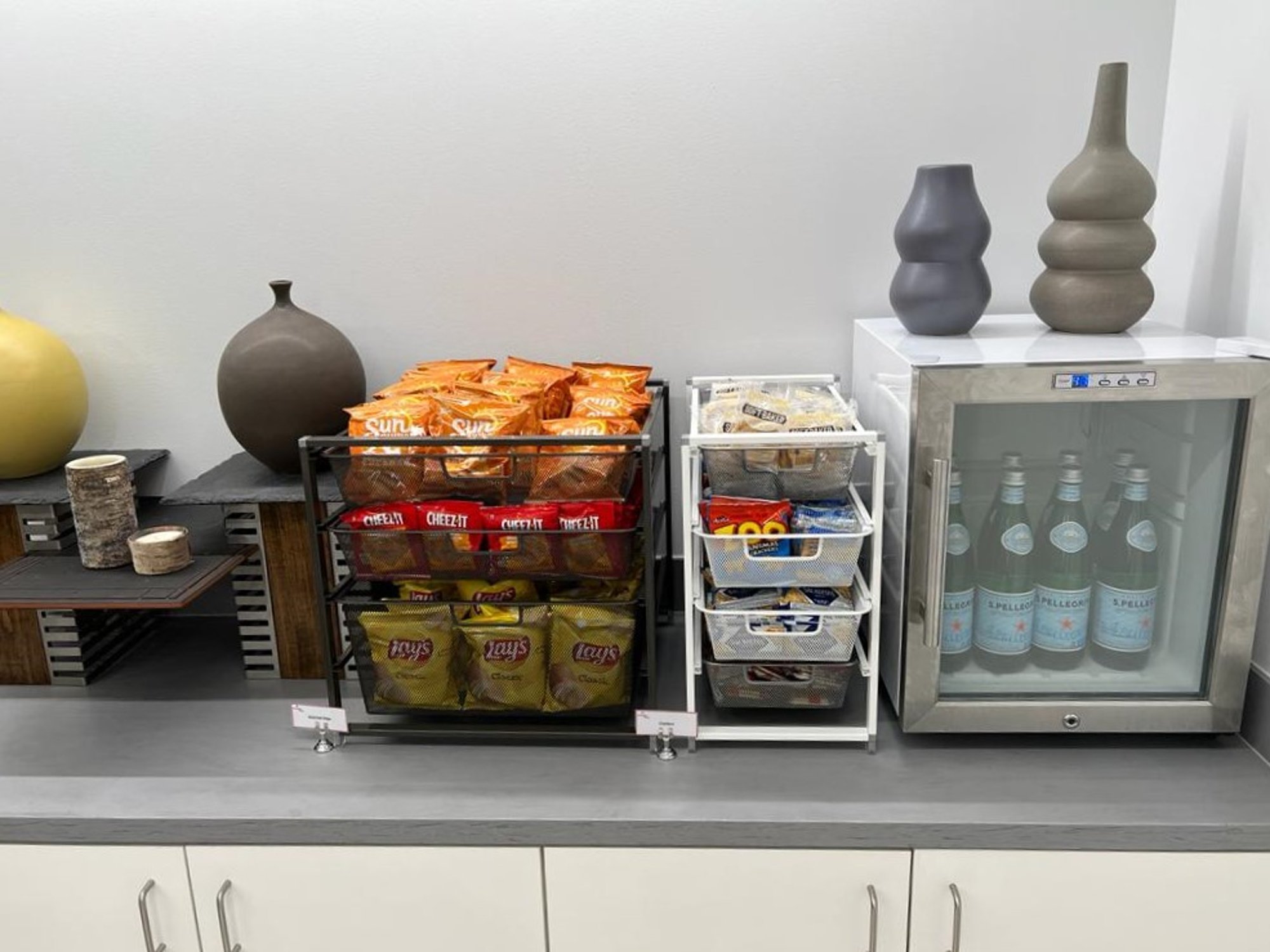 #1 of 5 images of HelloSky Lounge