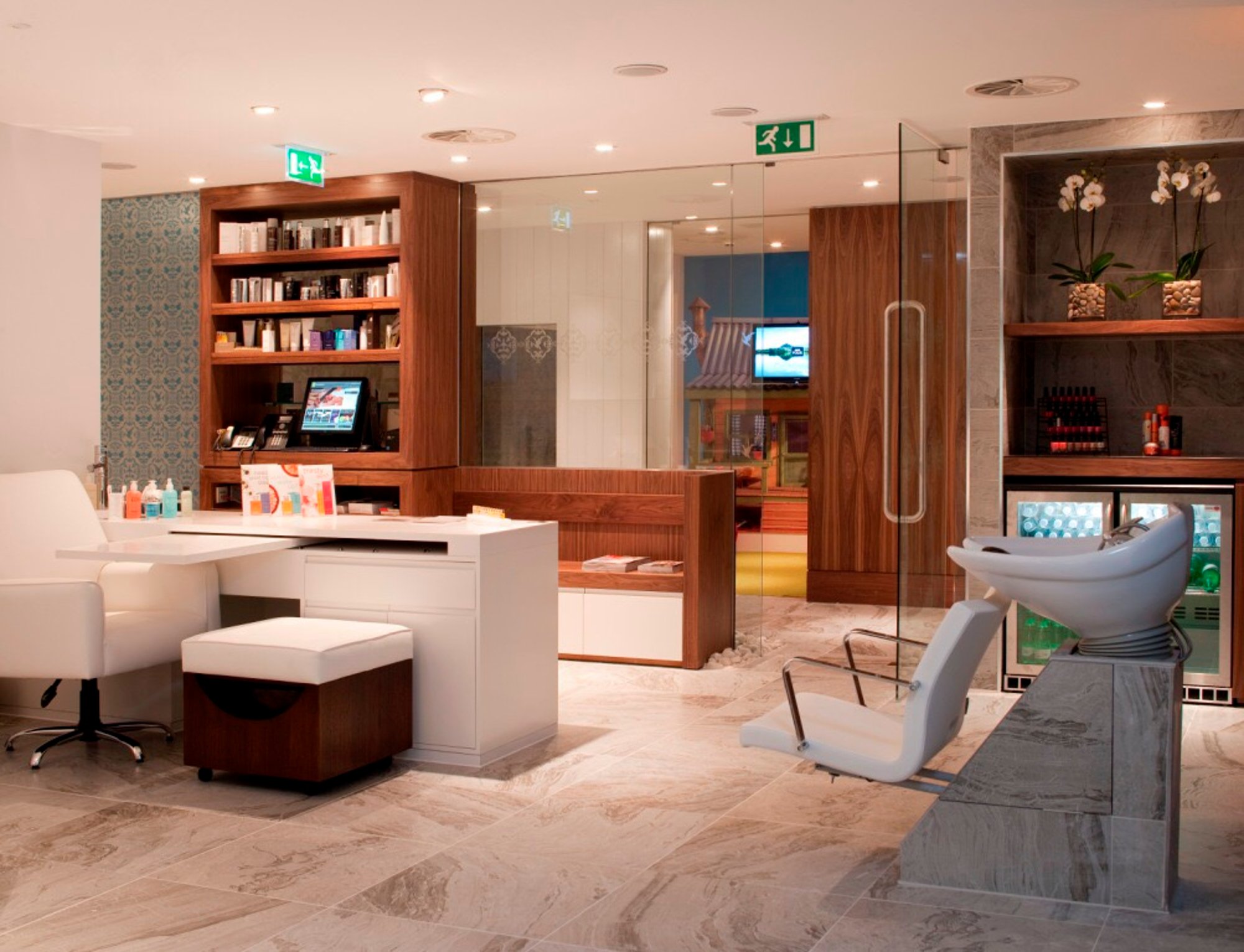 #1 of 5 images of No1 Lounge, Heathrow