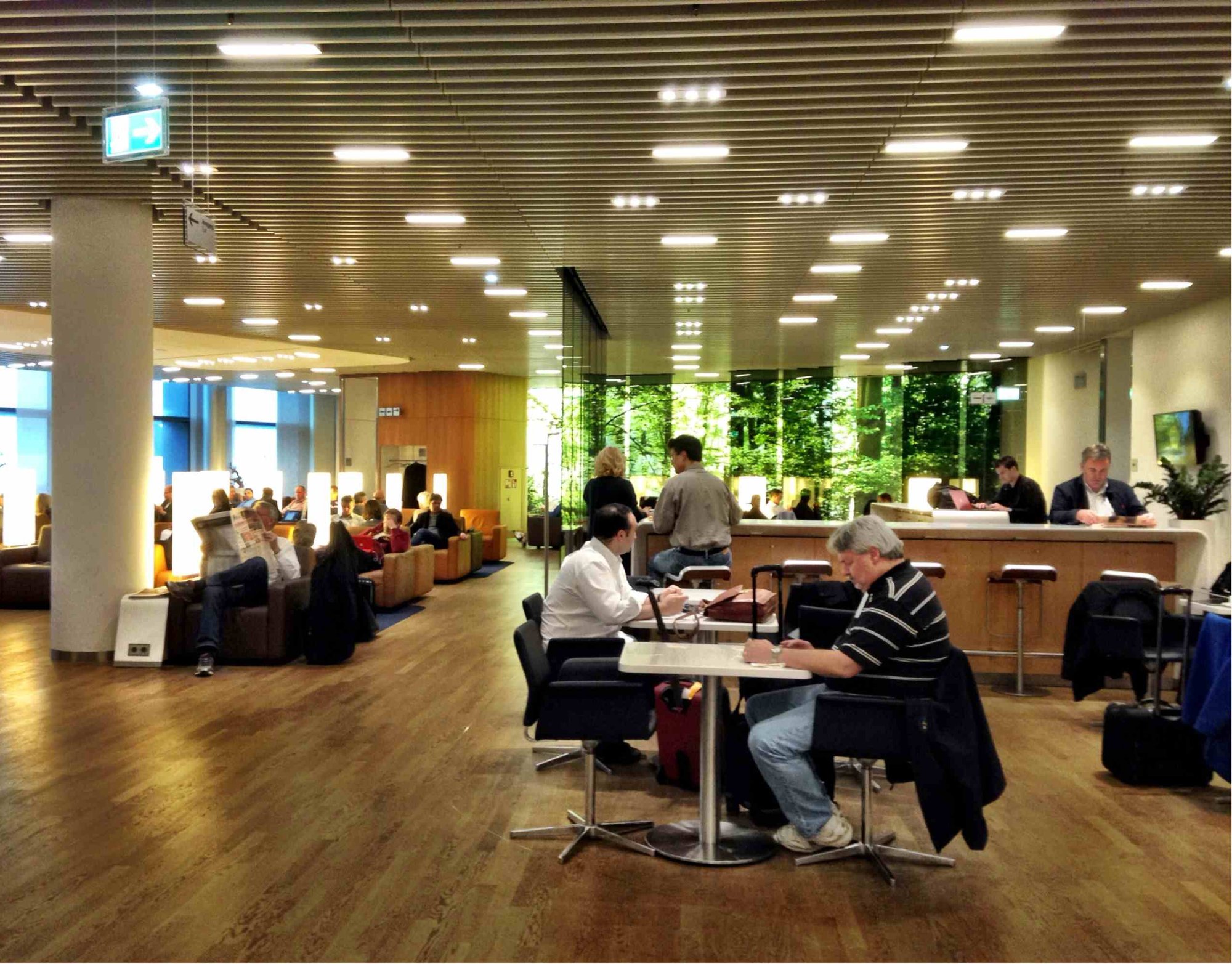 #1 of 5 images of Lufthansa Senator Lounge (Schengen)