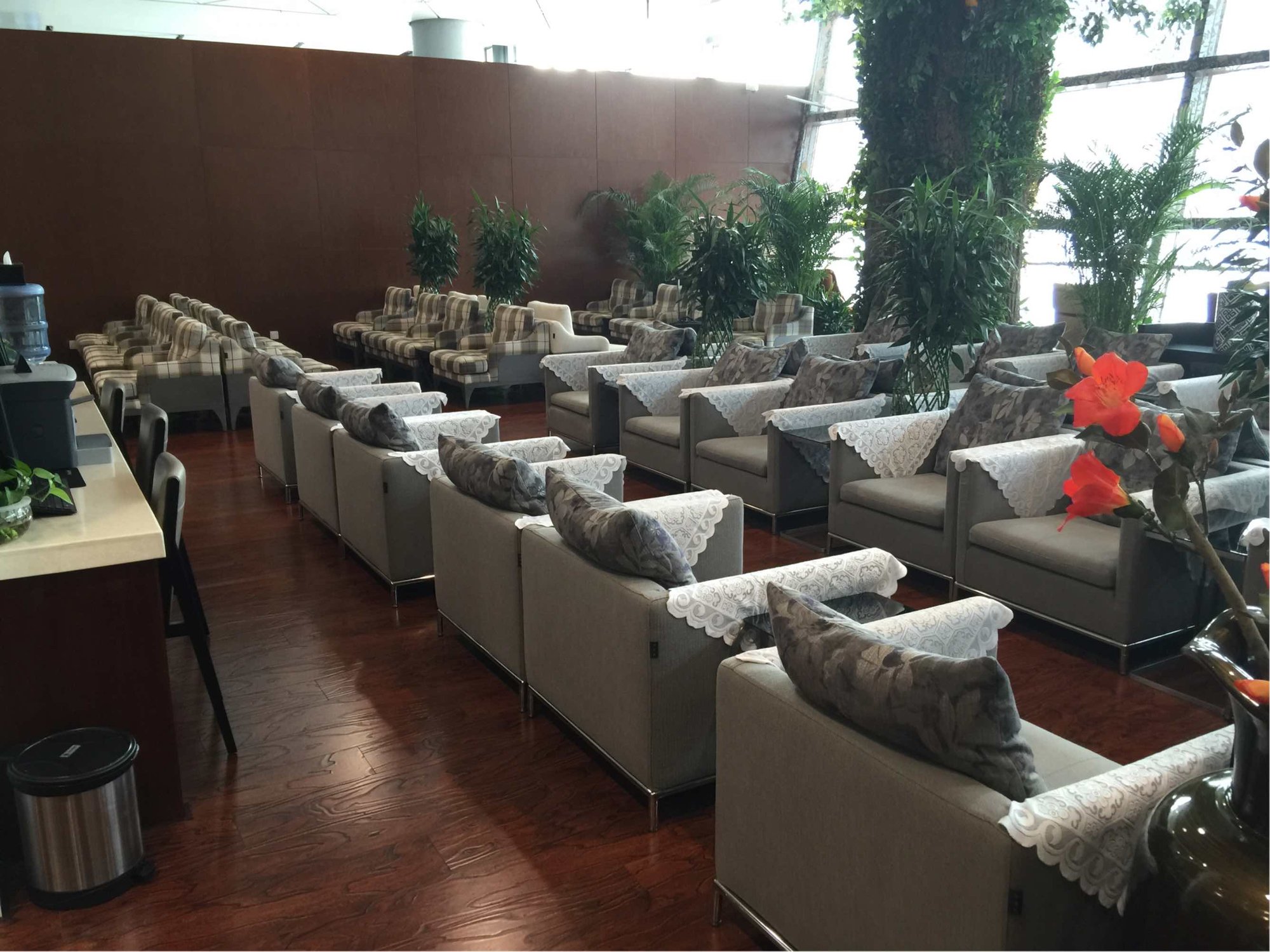 #1 of 5 images of International First Class Lounge (Temporarily Closed)