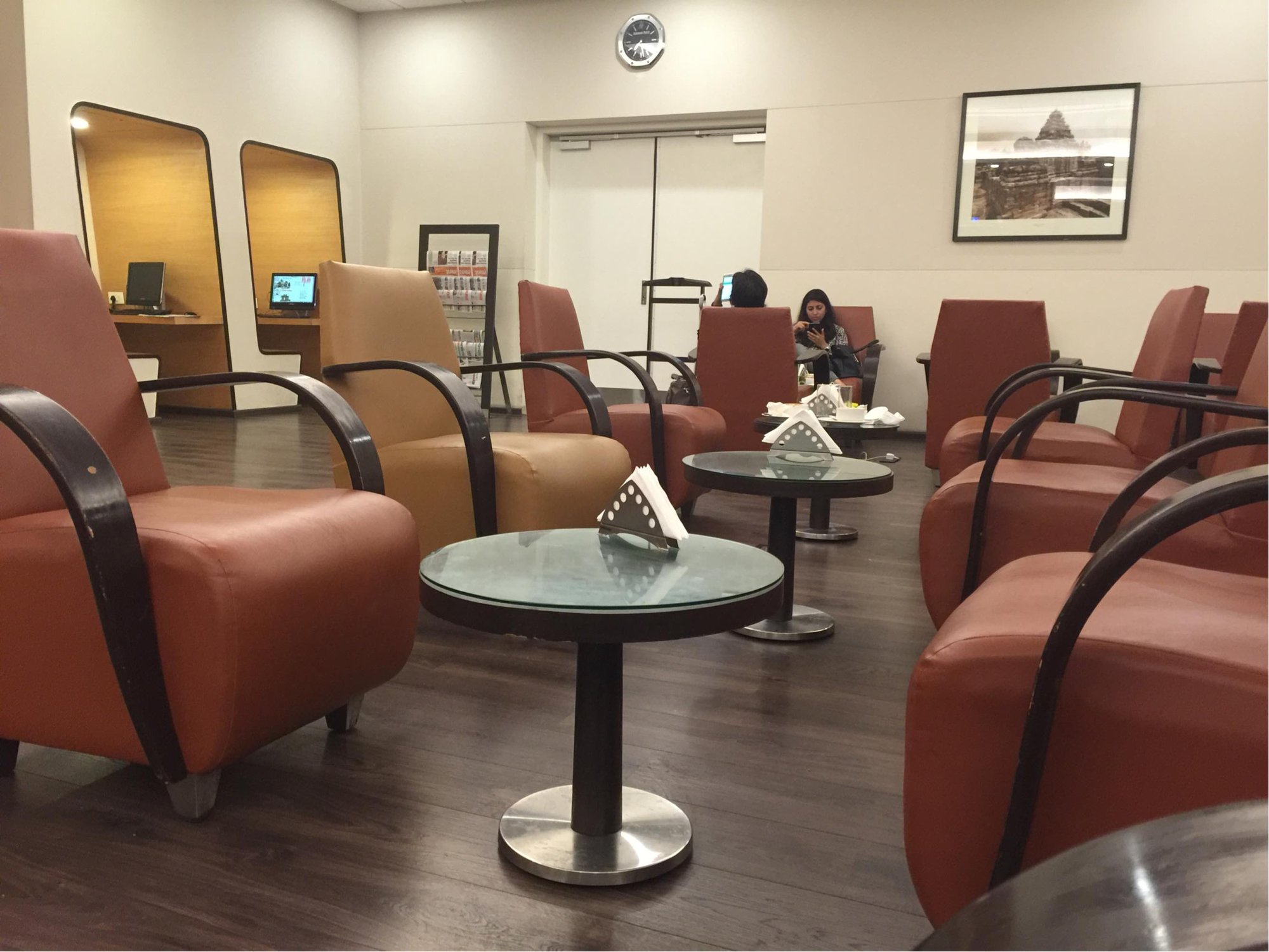 #2 of 5 images of Loyalty Lounge (Temporarily Closed)
