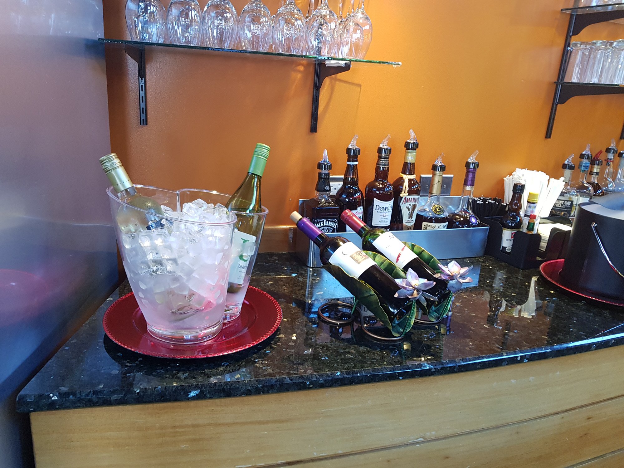 #4 of 5 images of Airlines Executive Lounge