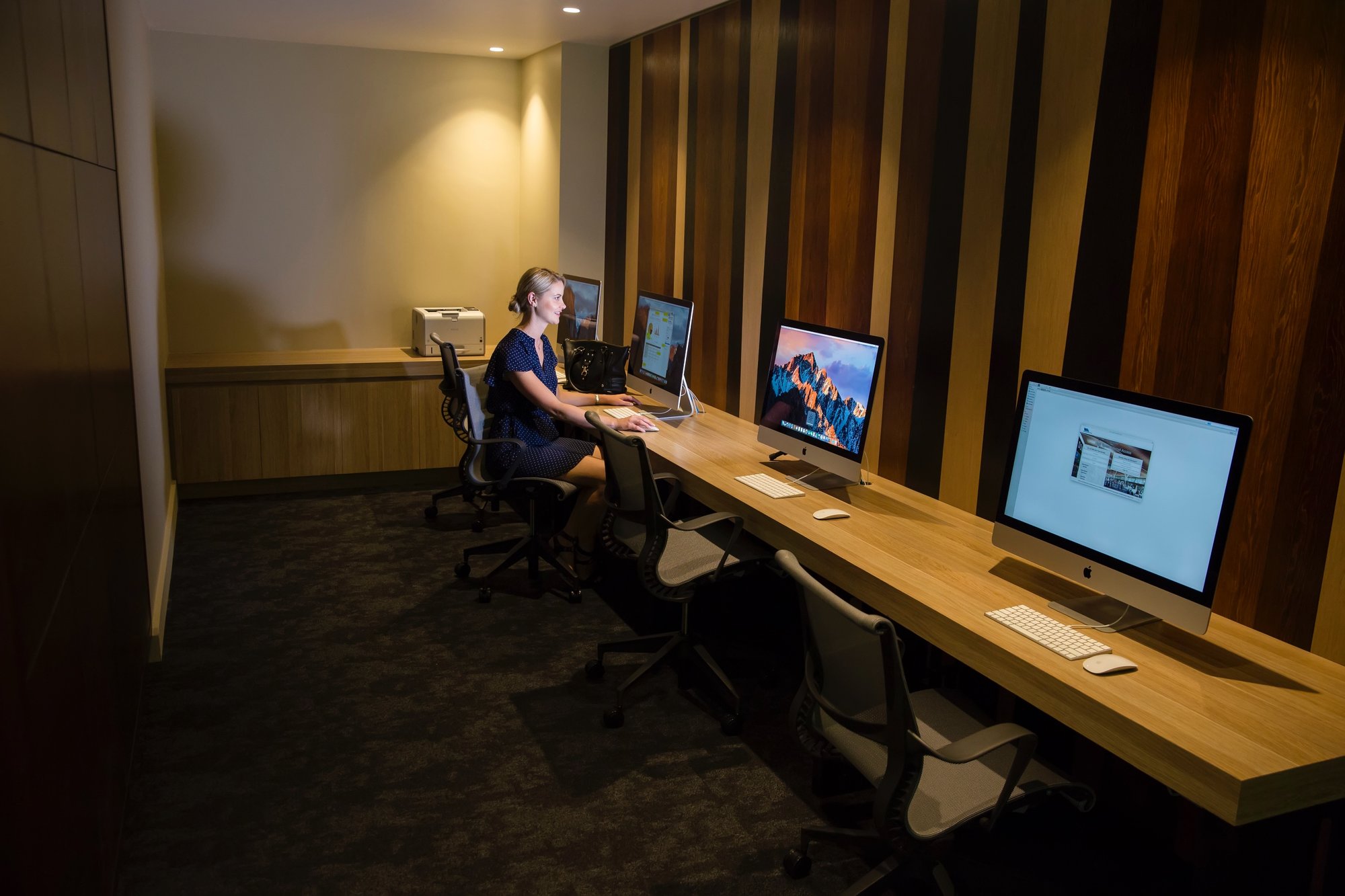 #3 of 5 images of Fiji Airways Premier Lounge