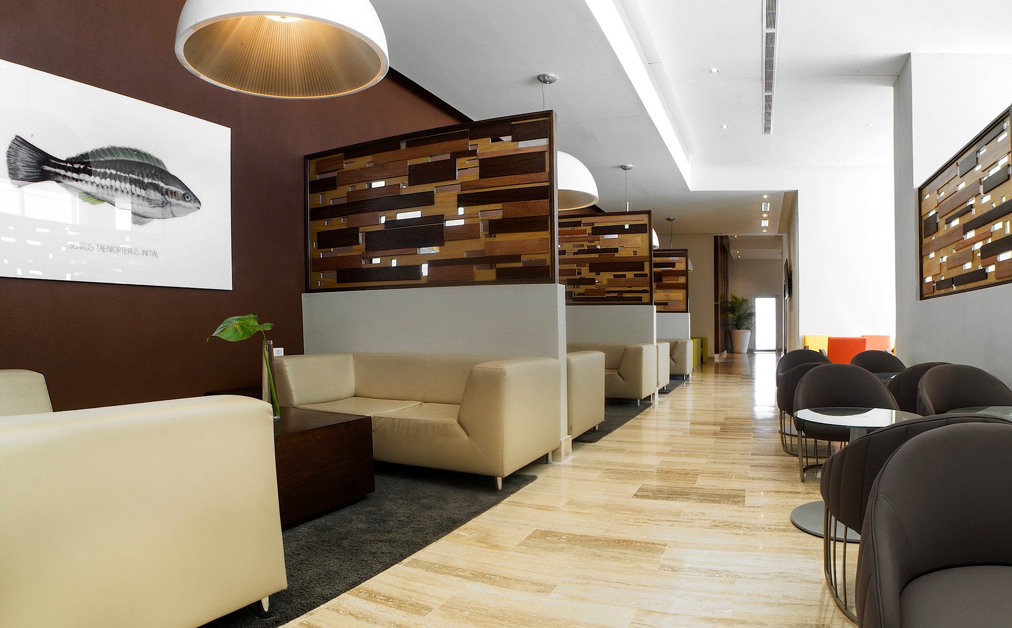 #4 of 5 images of VIP Lounge (Departures)