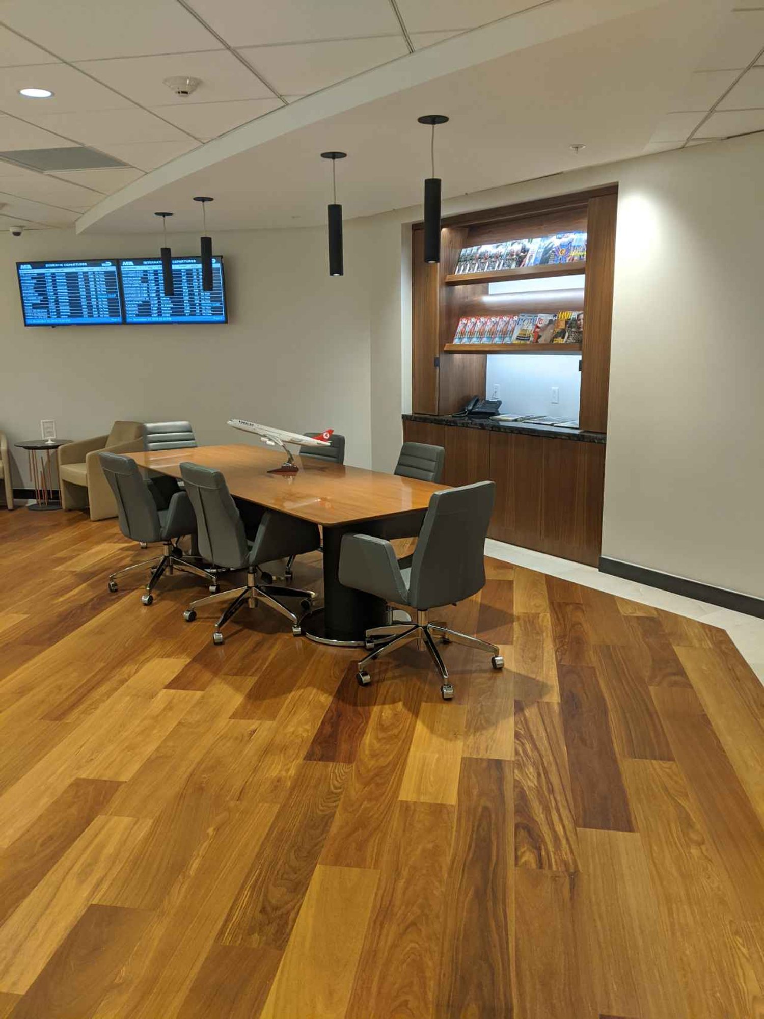 #1 of 5 images of Turkish Airlines Lounge Miami