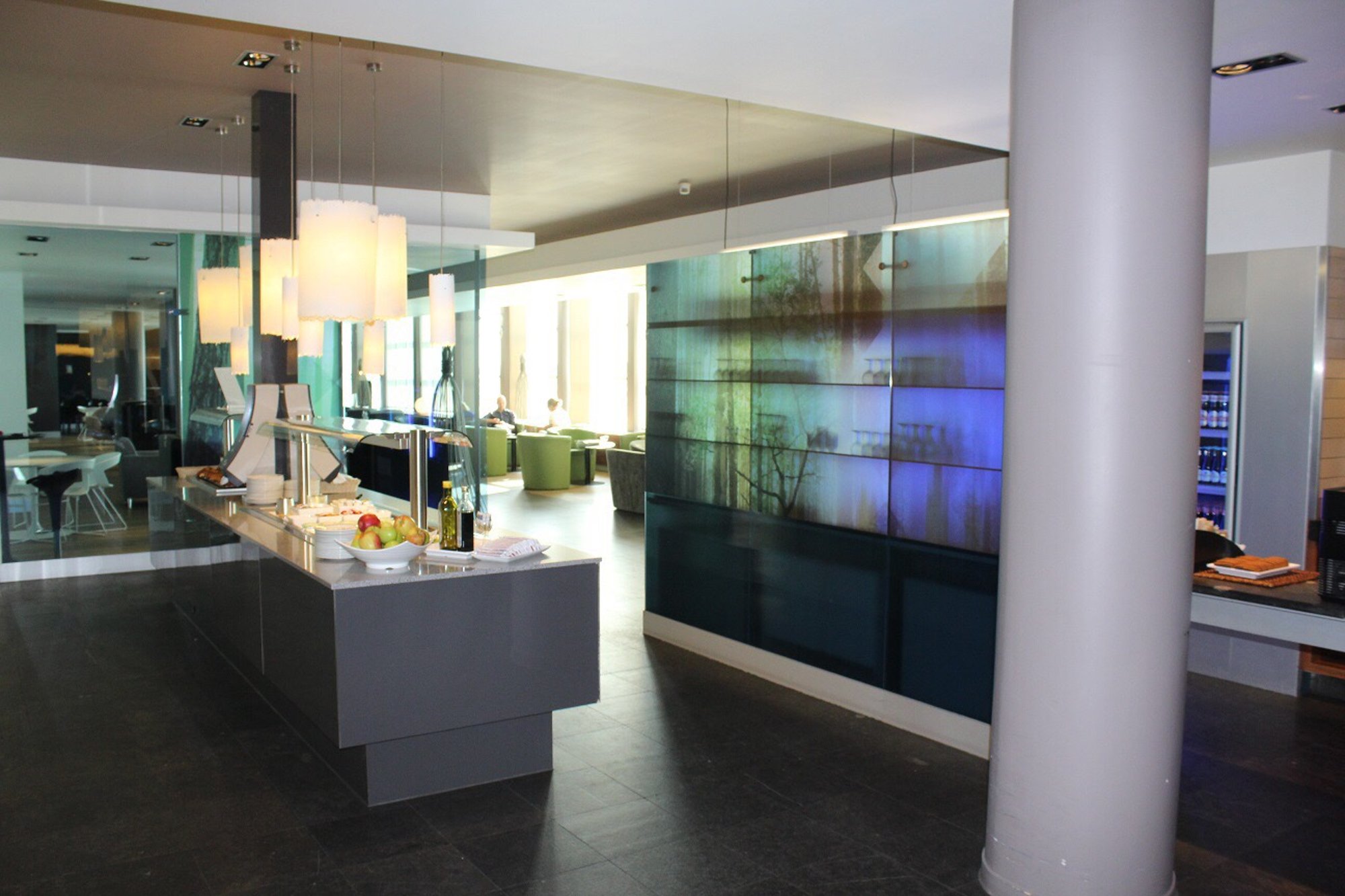 #4 of 5 images of Diamond Lounge (Temporarily Closed)
